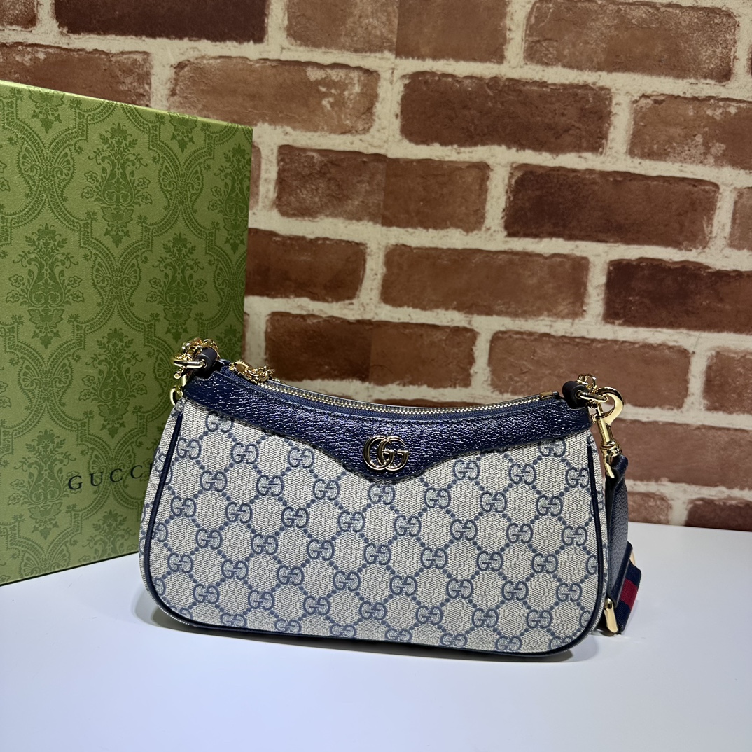 Gucci  05339