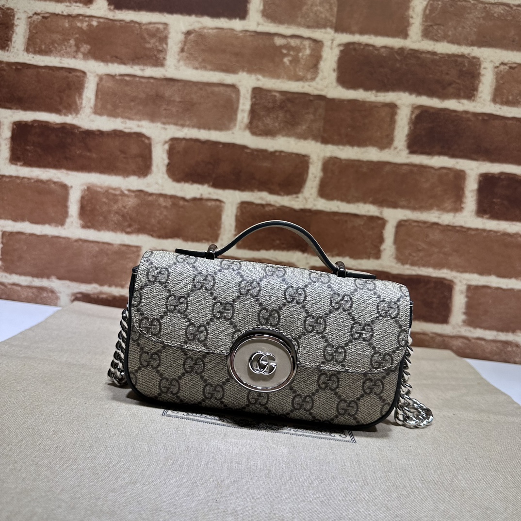 Gucci  05359