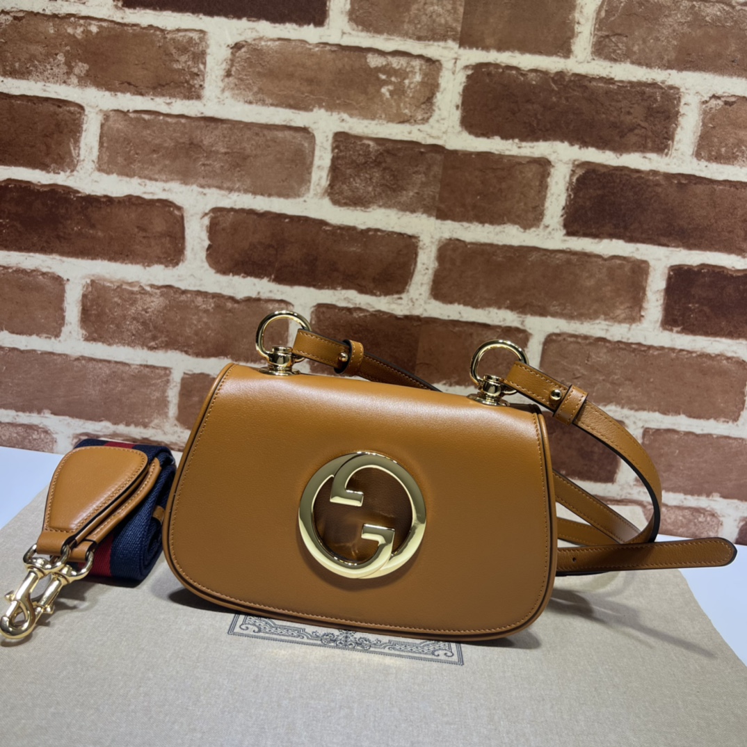 Gucci  05519