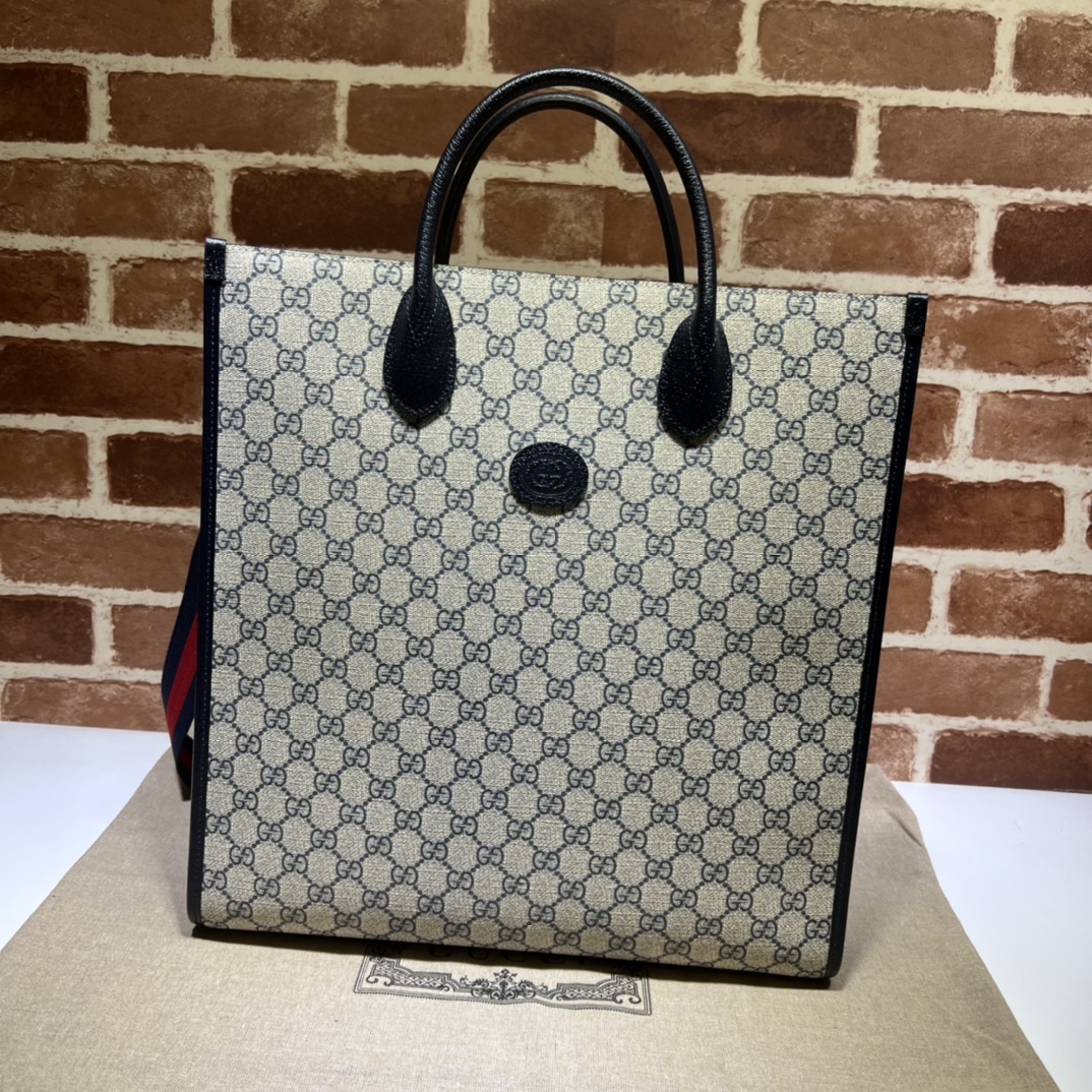Gucci  06439