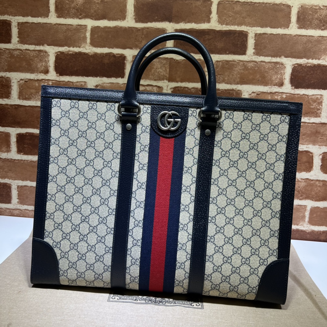 Gucci  06479