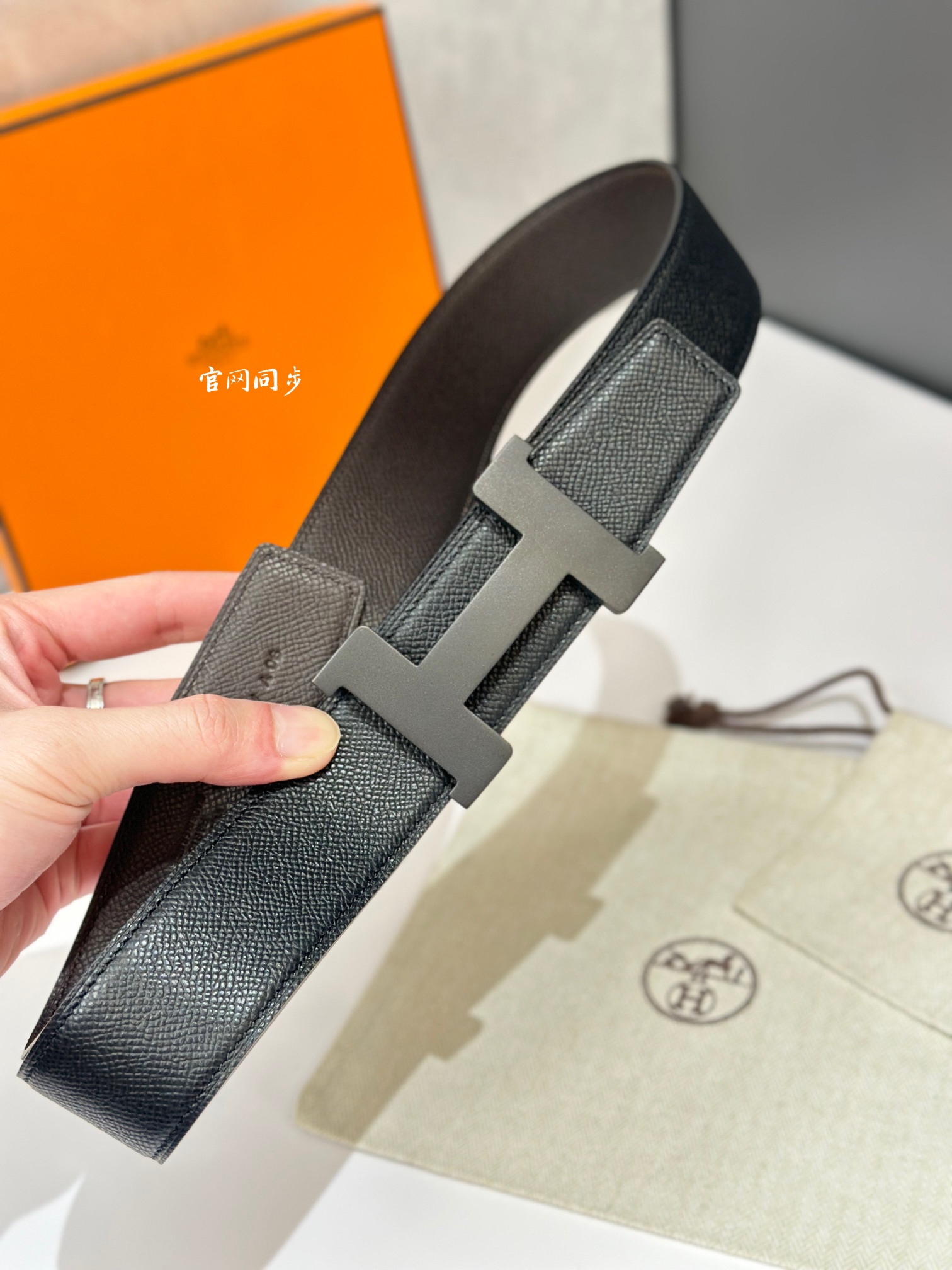 HERMES 00036