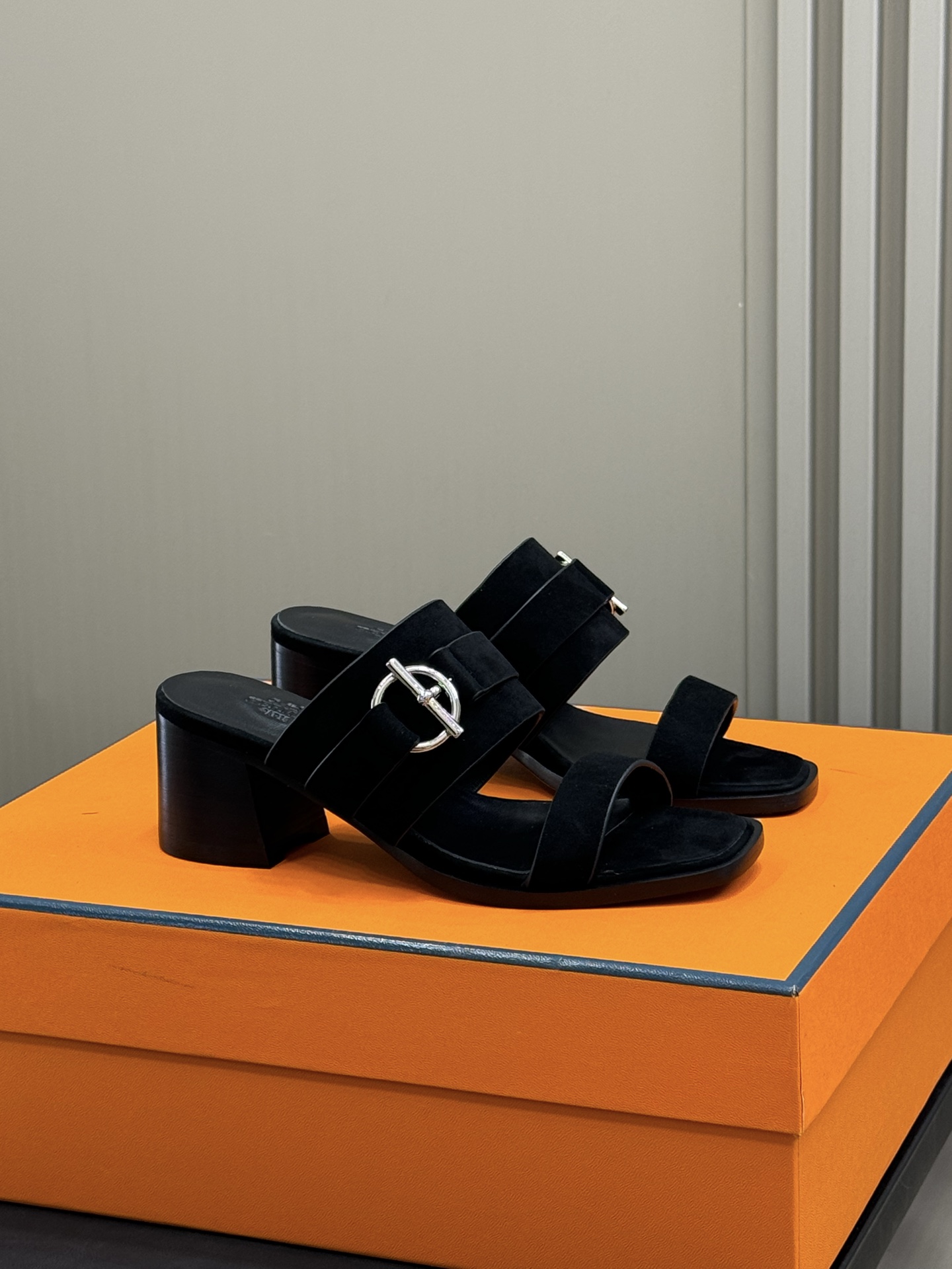 HERMES  00046