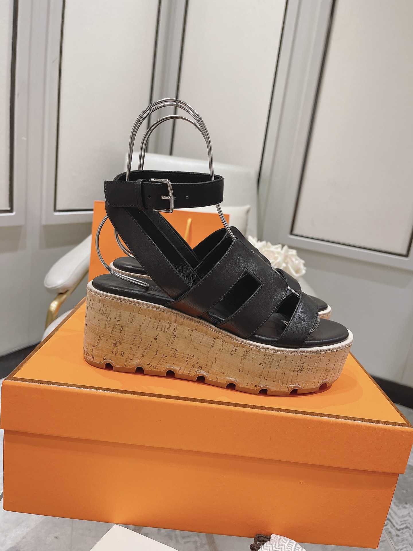 HERMES  00049