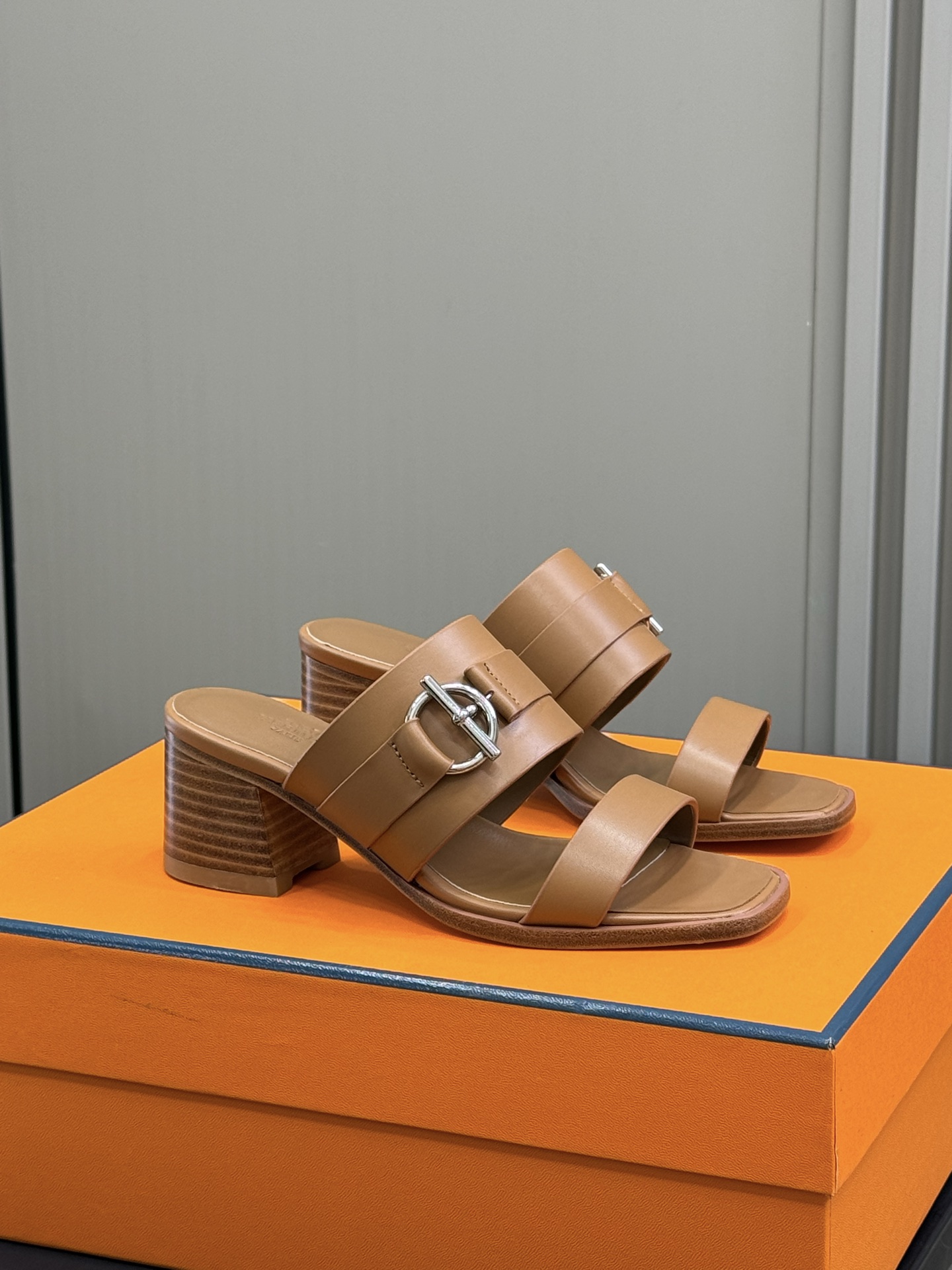 HERMES  00086