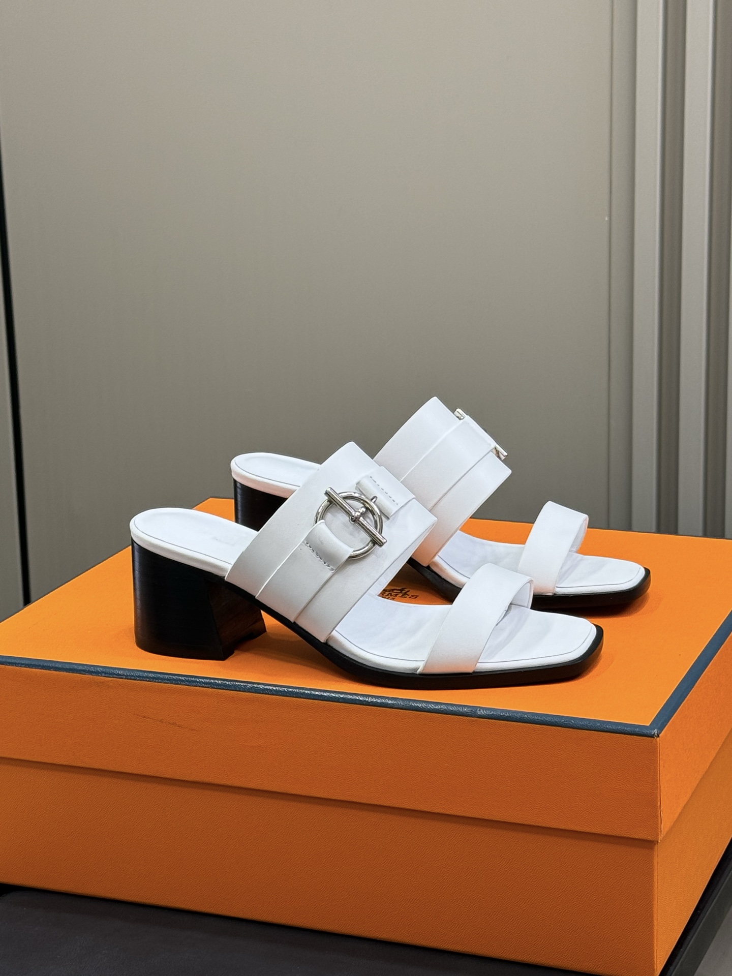 HERMES  00096