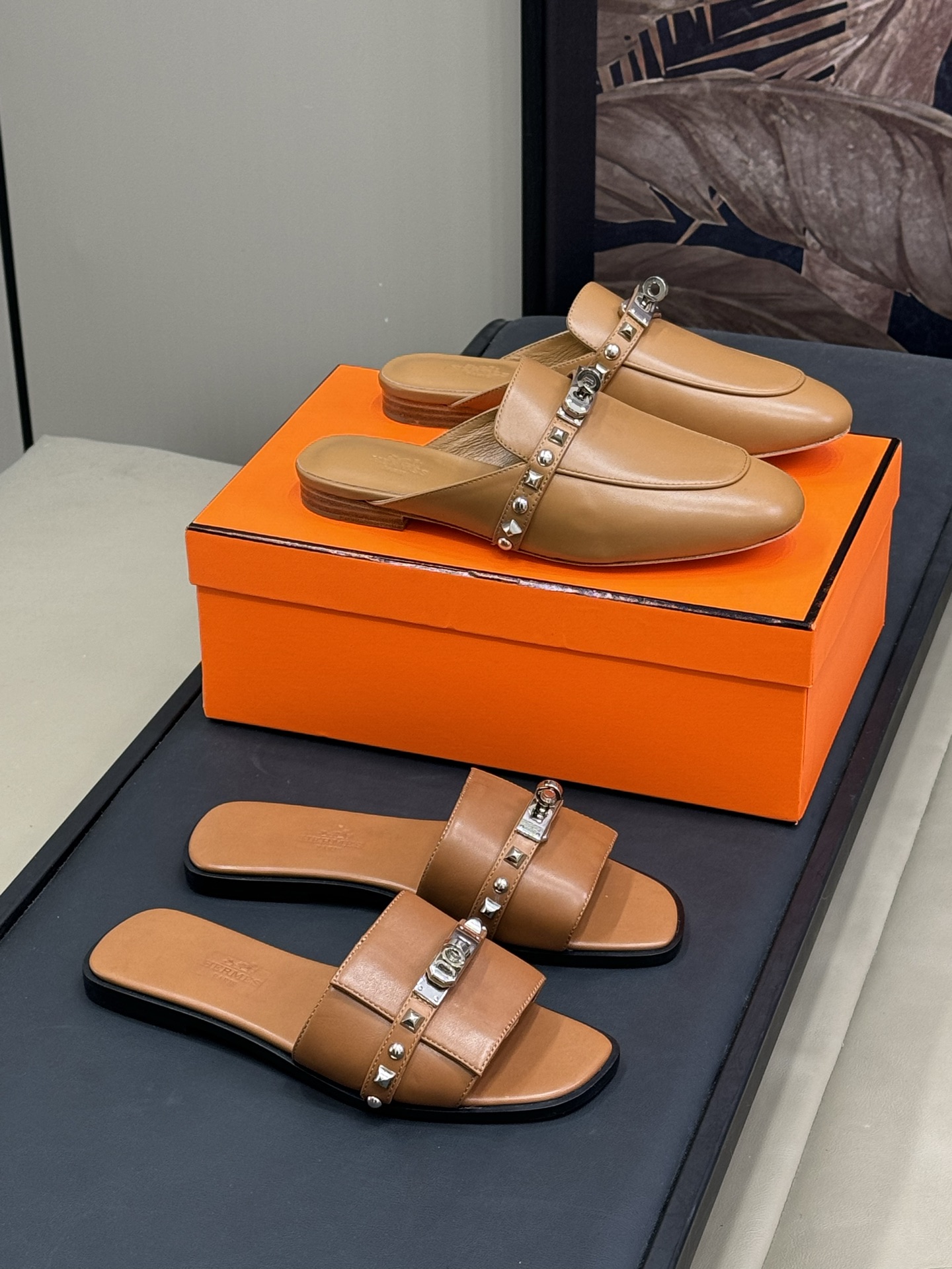 HERMES 00099
