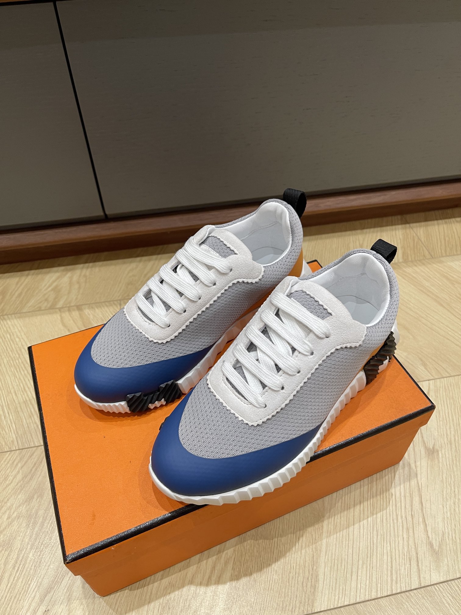 HERMES 00109