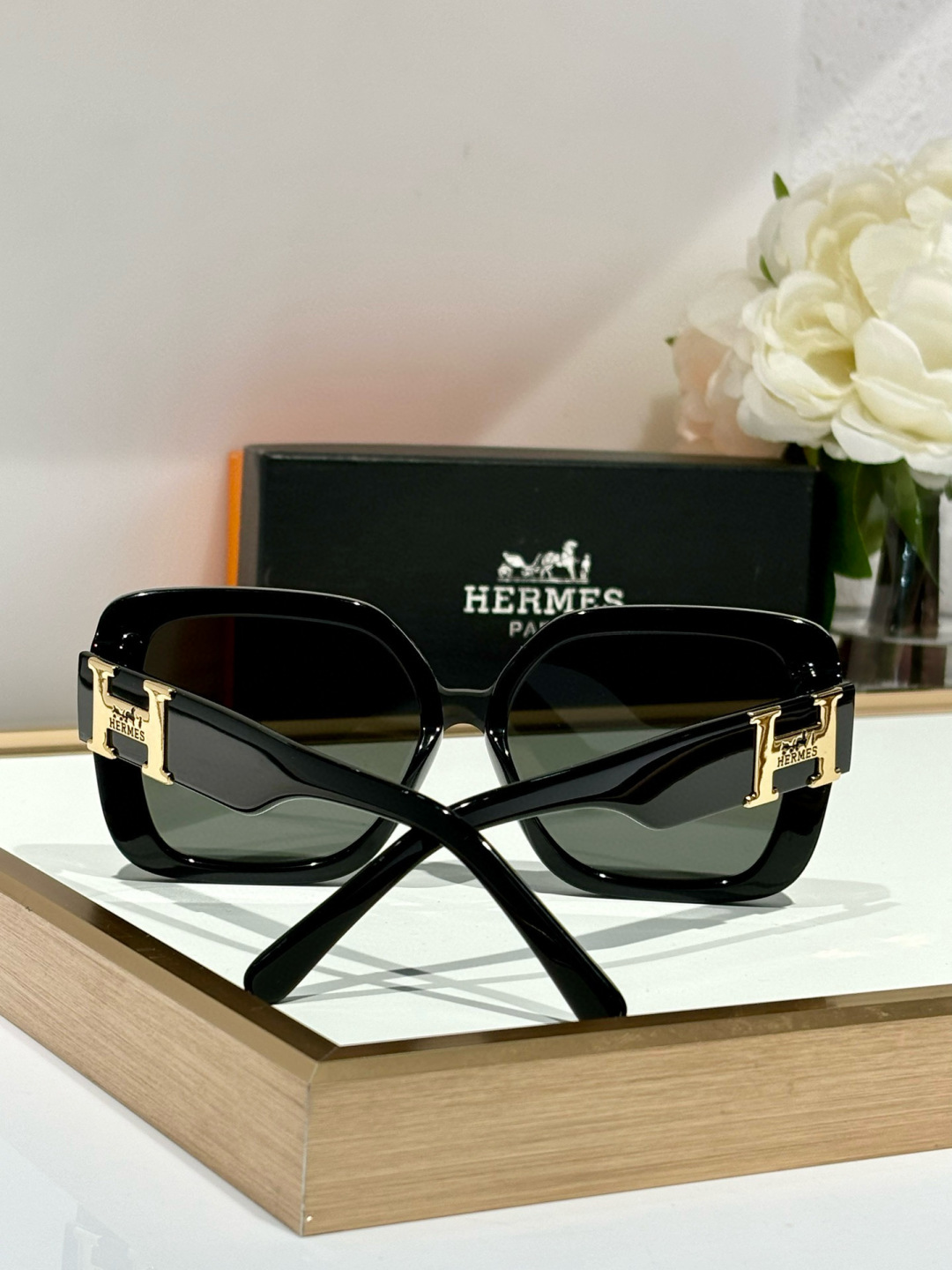 HERMES 00119