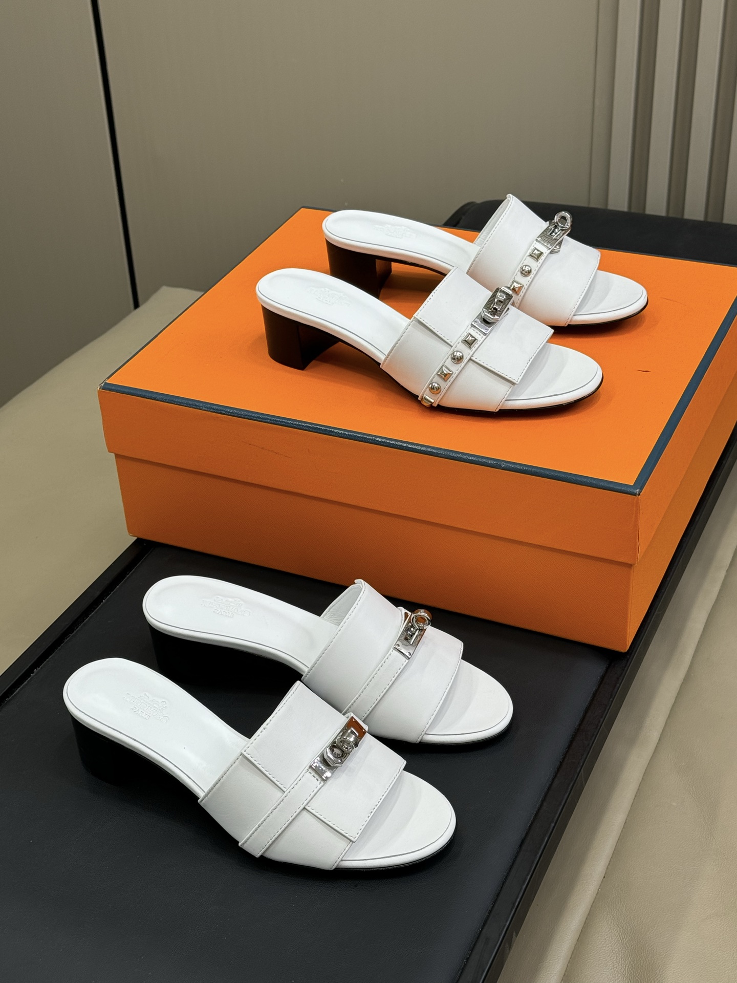 HERMES  00129