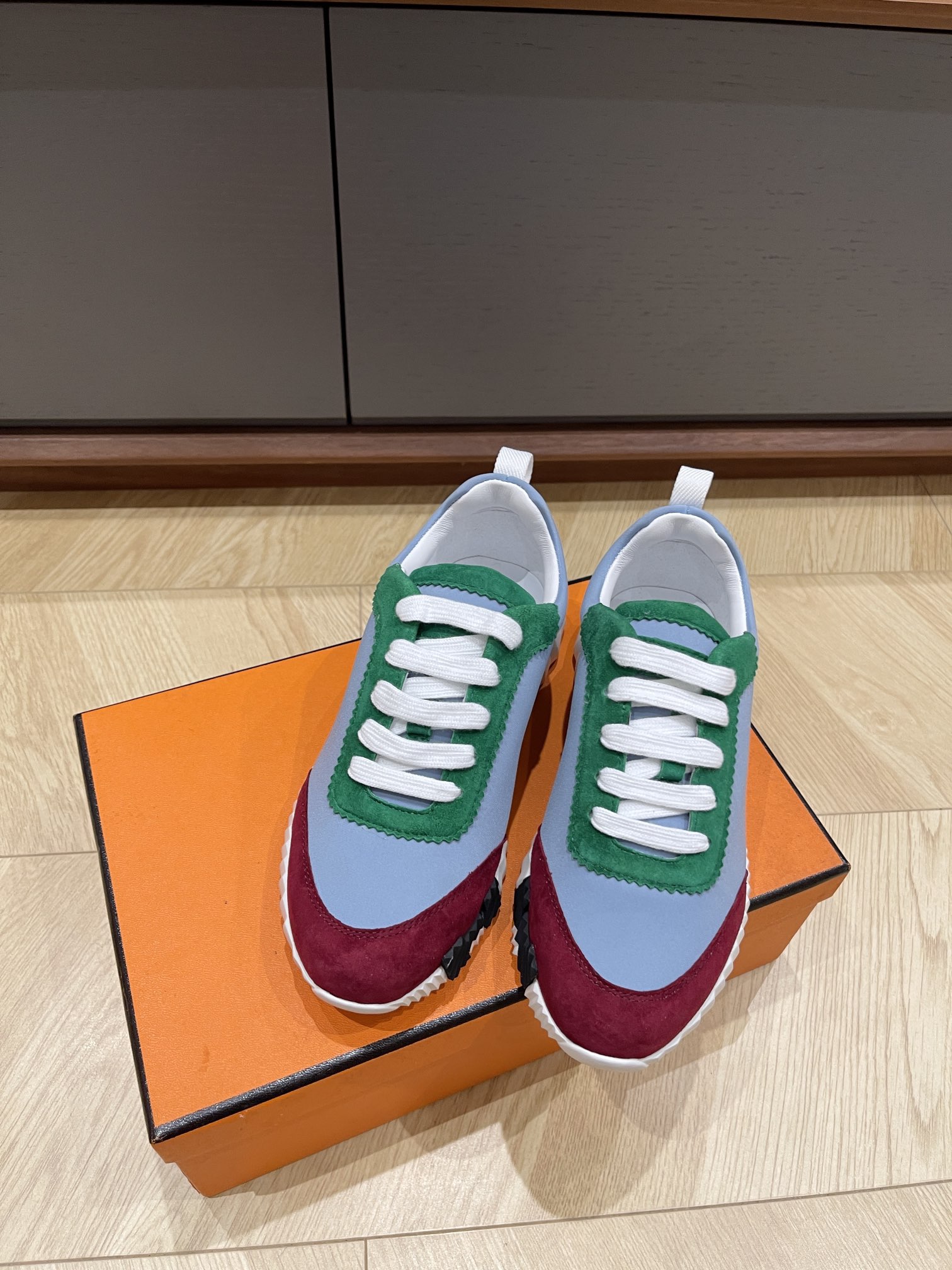 HERMES 00149