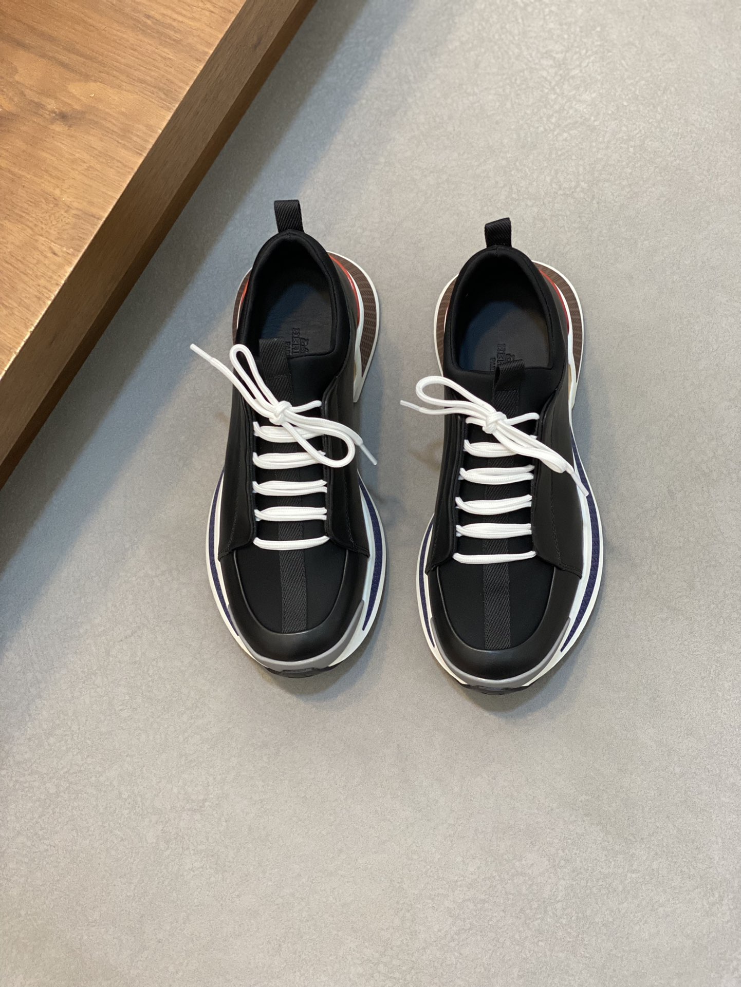 HERMES 00169