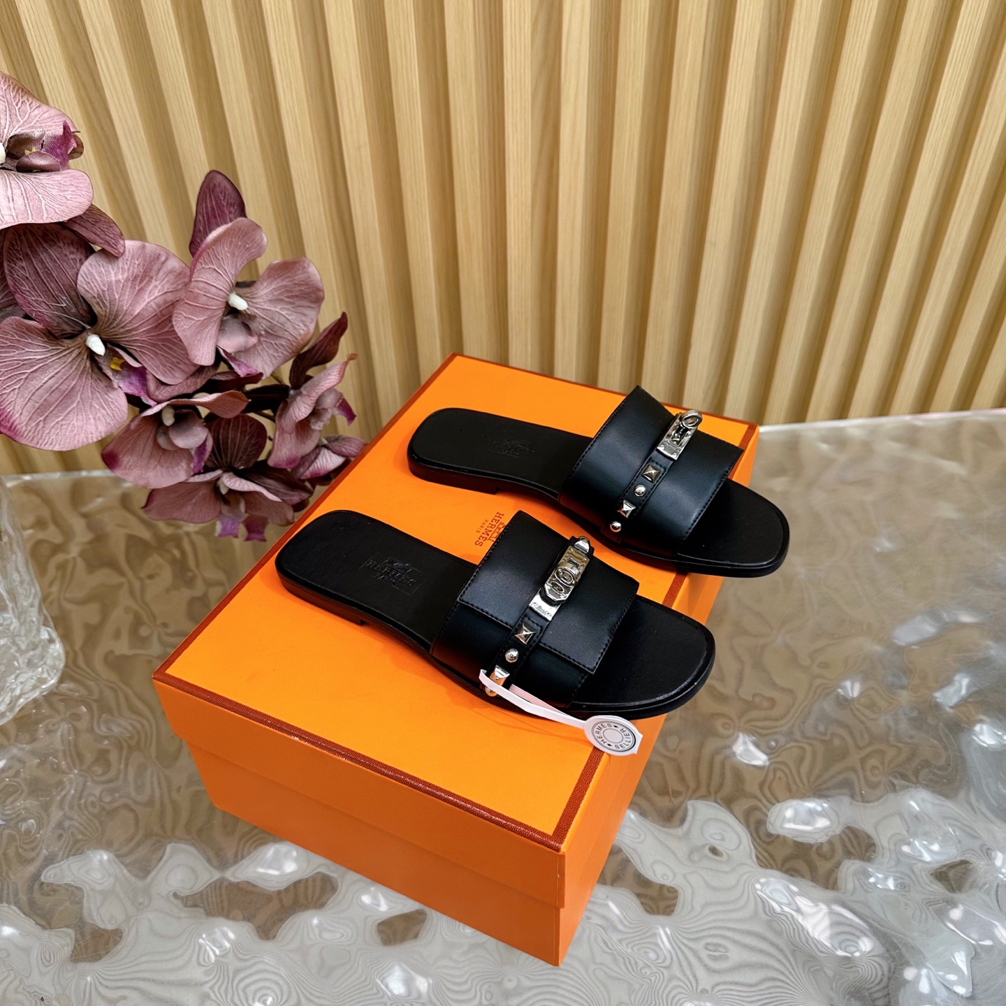 HERMES 00169