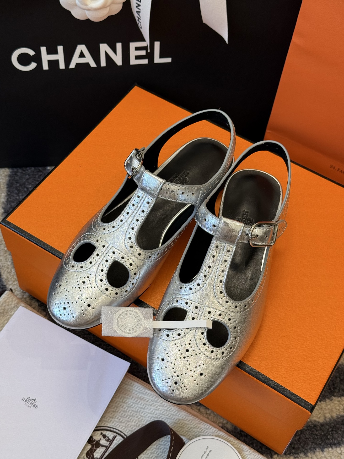 HERMES  00229