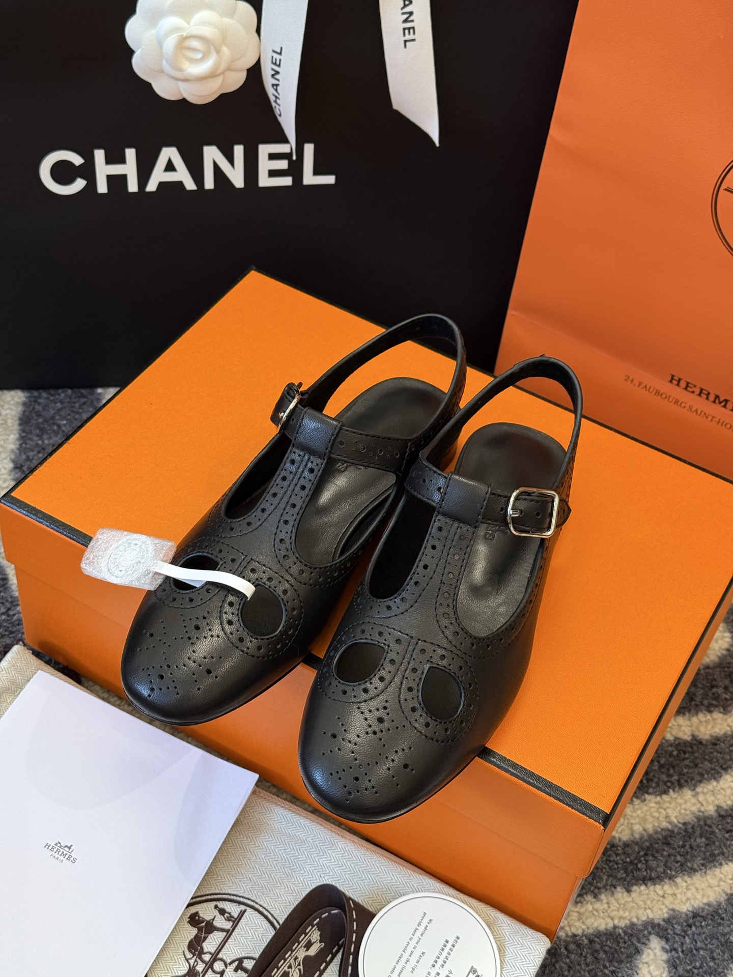 HERMES  00239