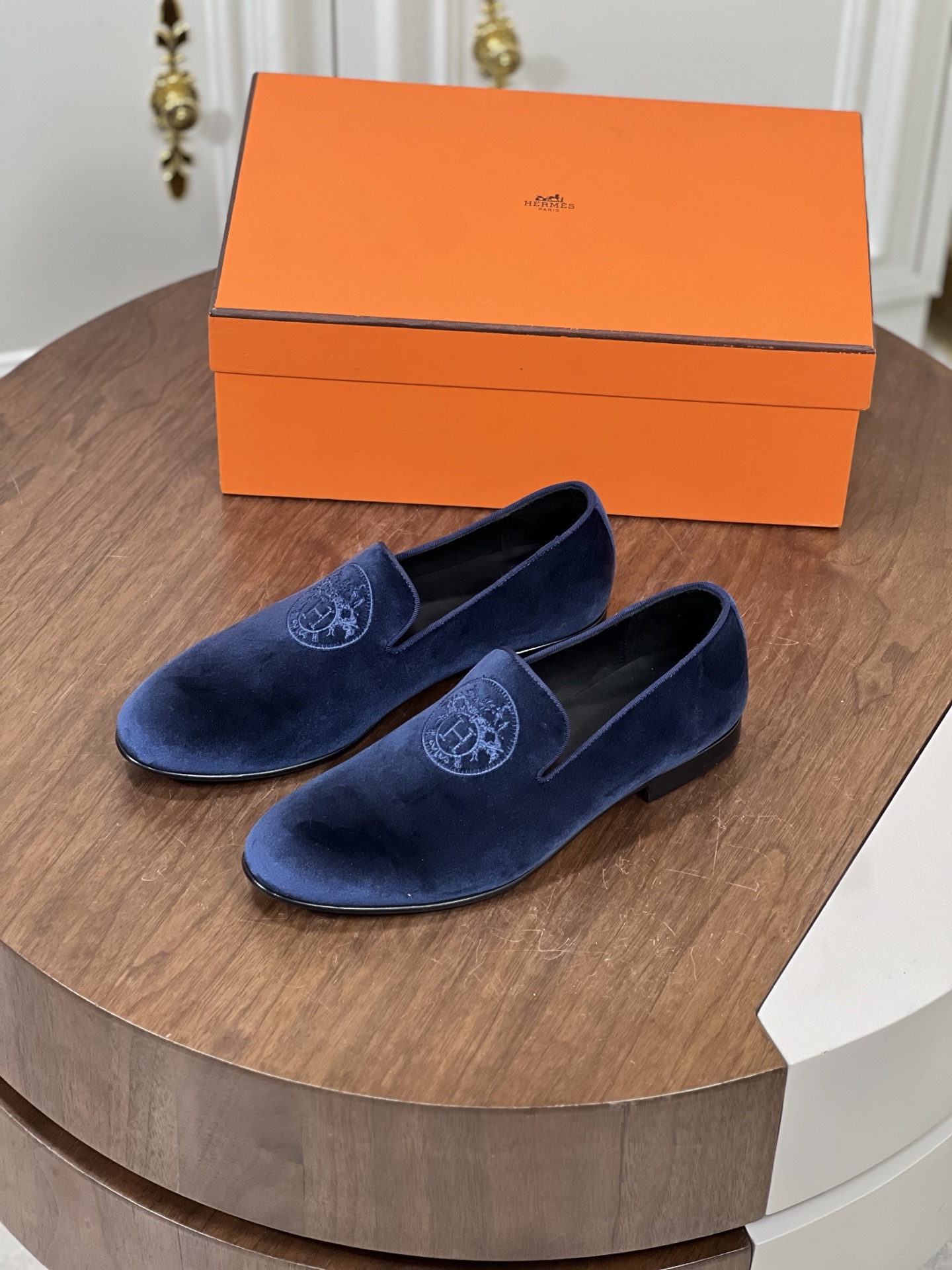 HERMES 00239