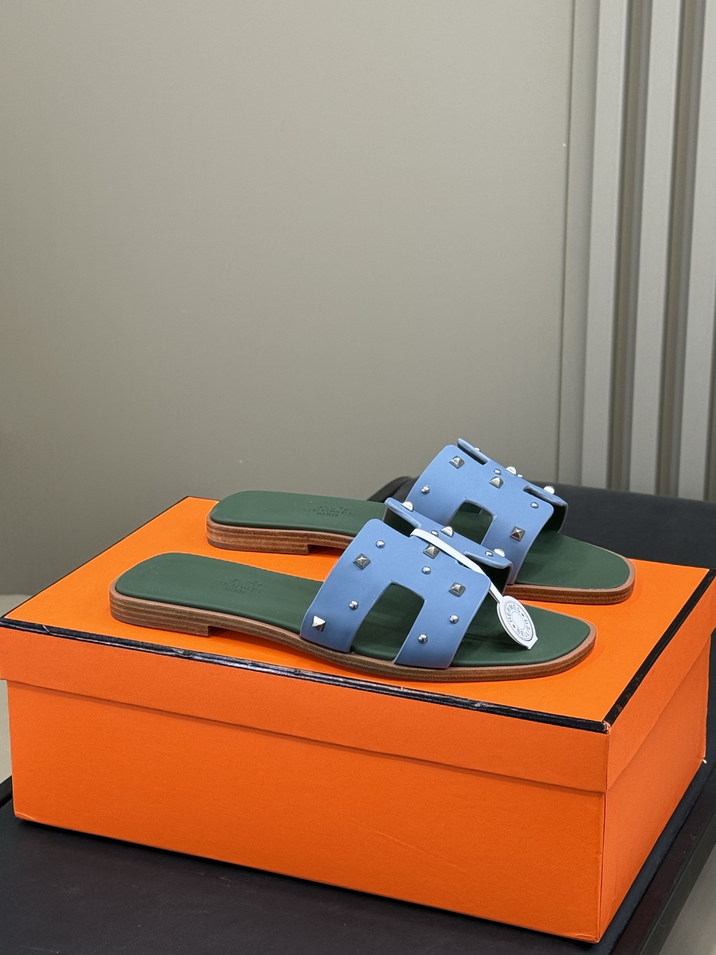 HERMES 00246