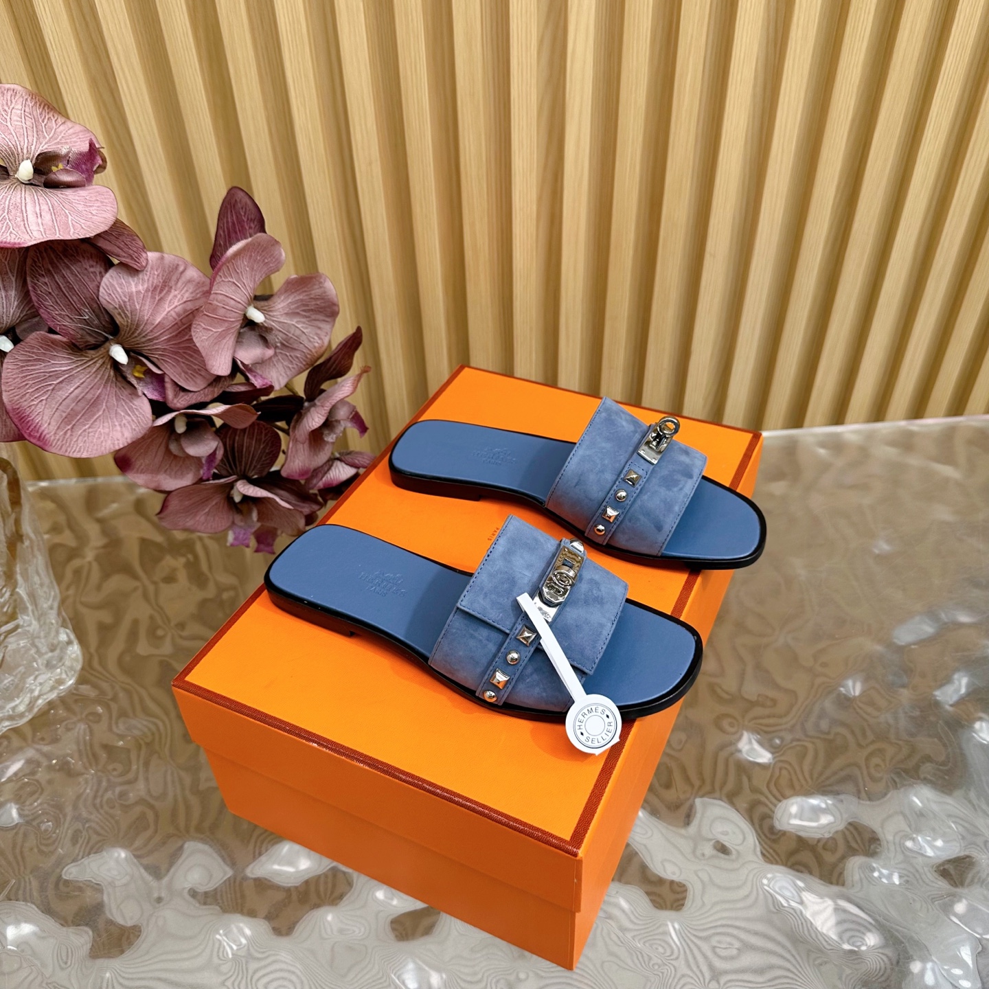 HERMES 00249