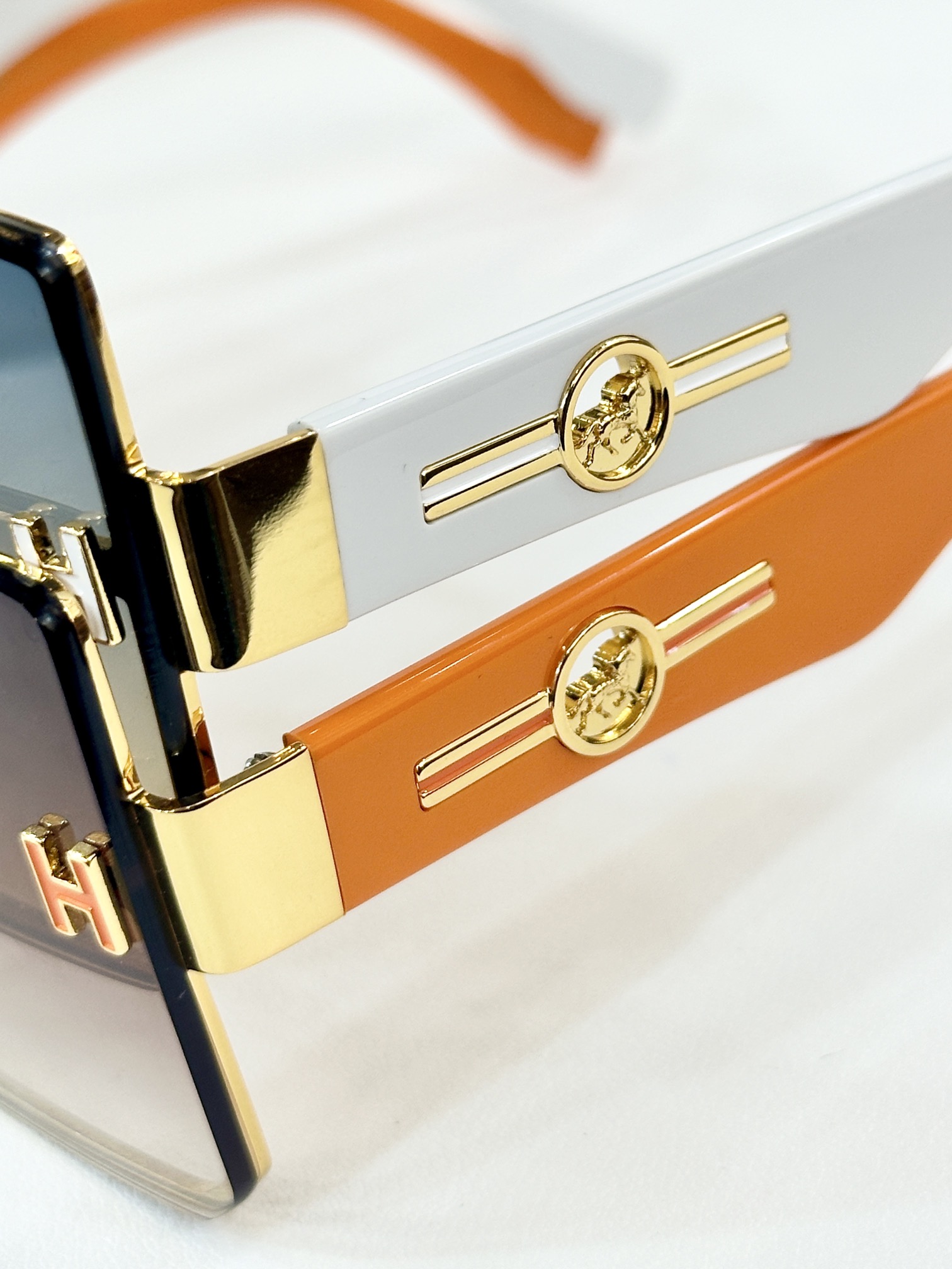 HERMES 00249