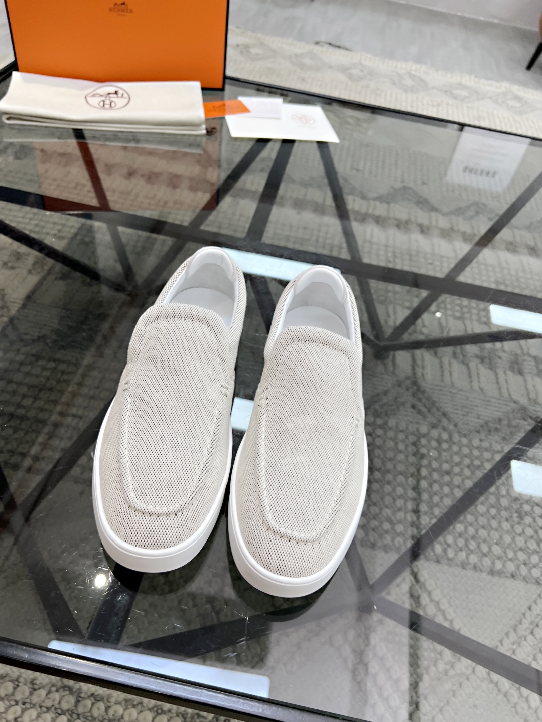 HERMES 00259