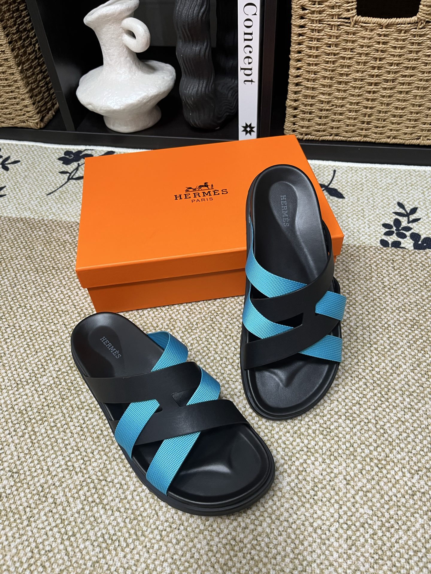 HERMES 00259