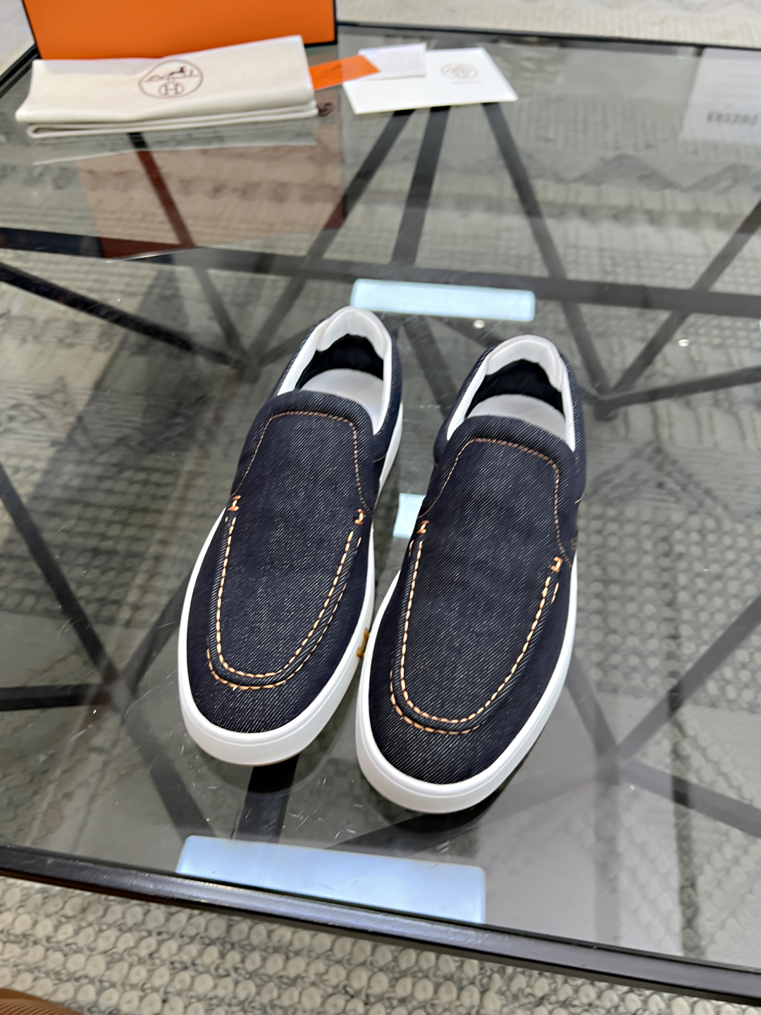 HERMES 00279