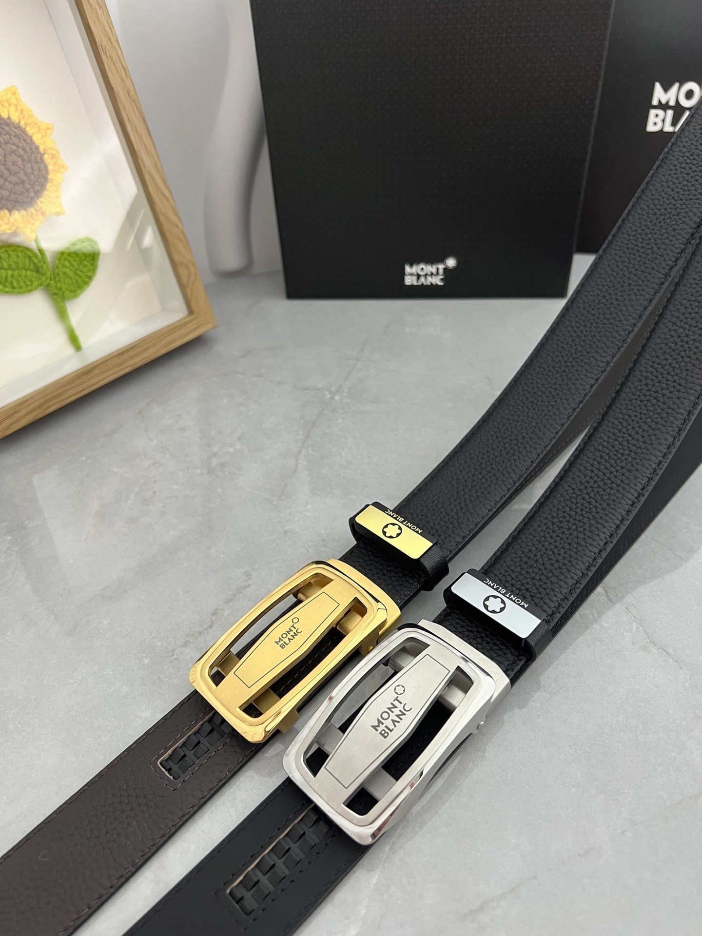 HERMES 00298