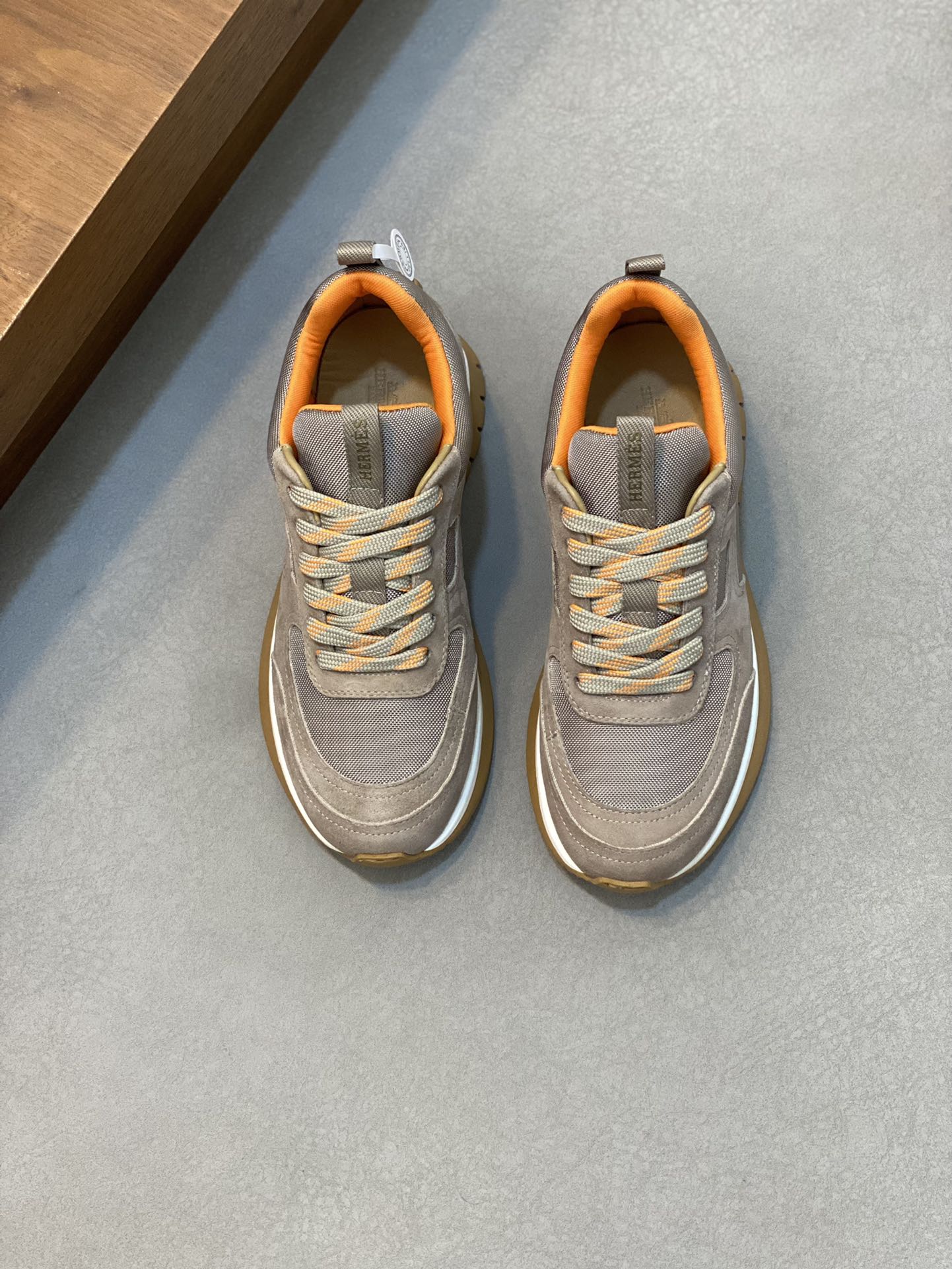 HERMES 00299