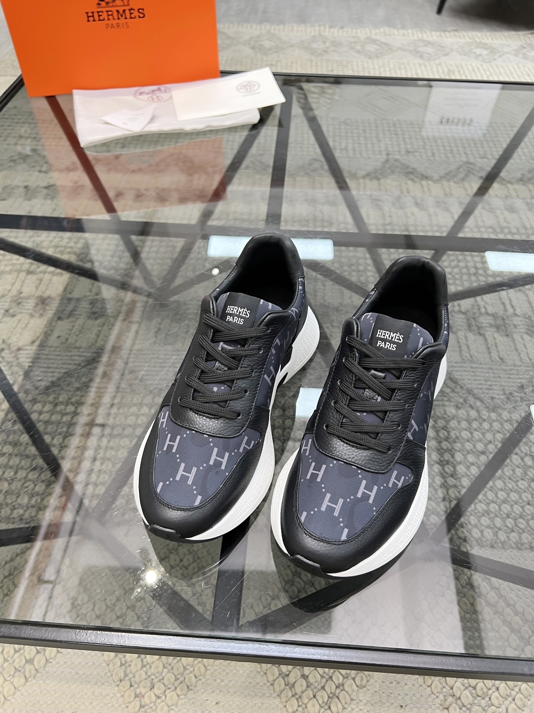 HERMES 00299