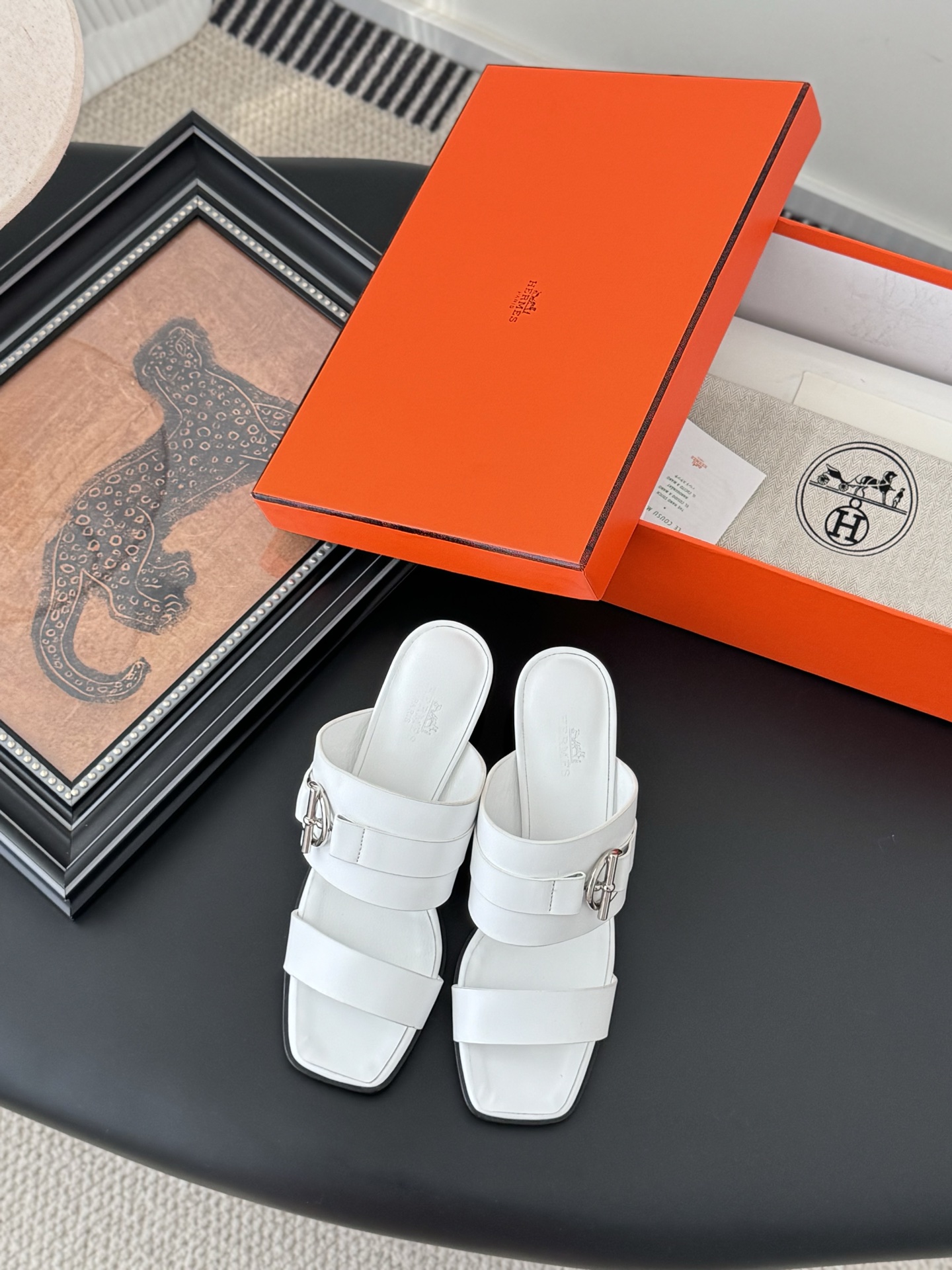 HERMES  00319