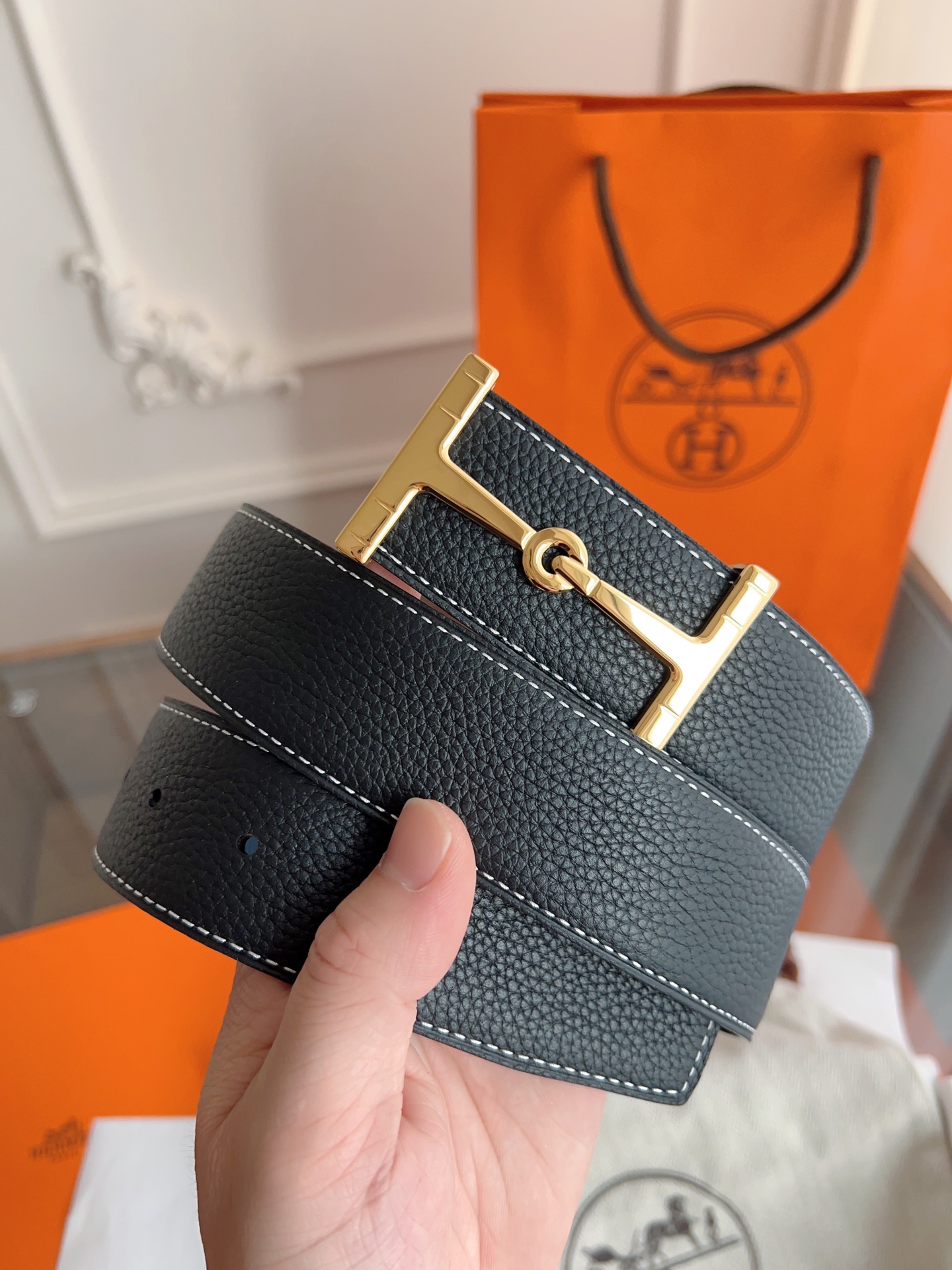 HERMES 00326