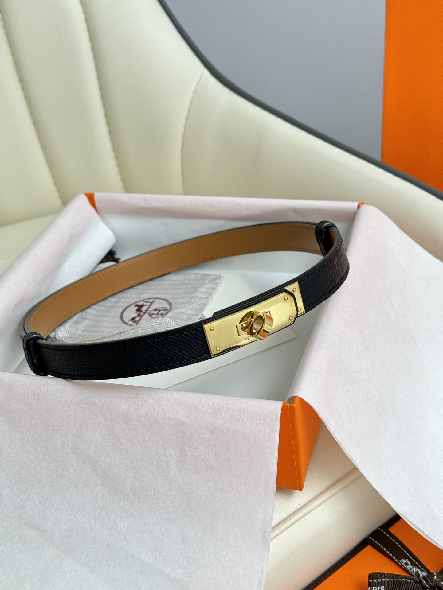 Hermes  00329
