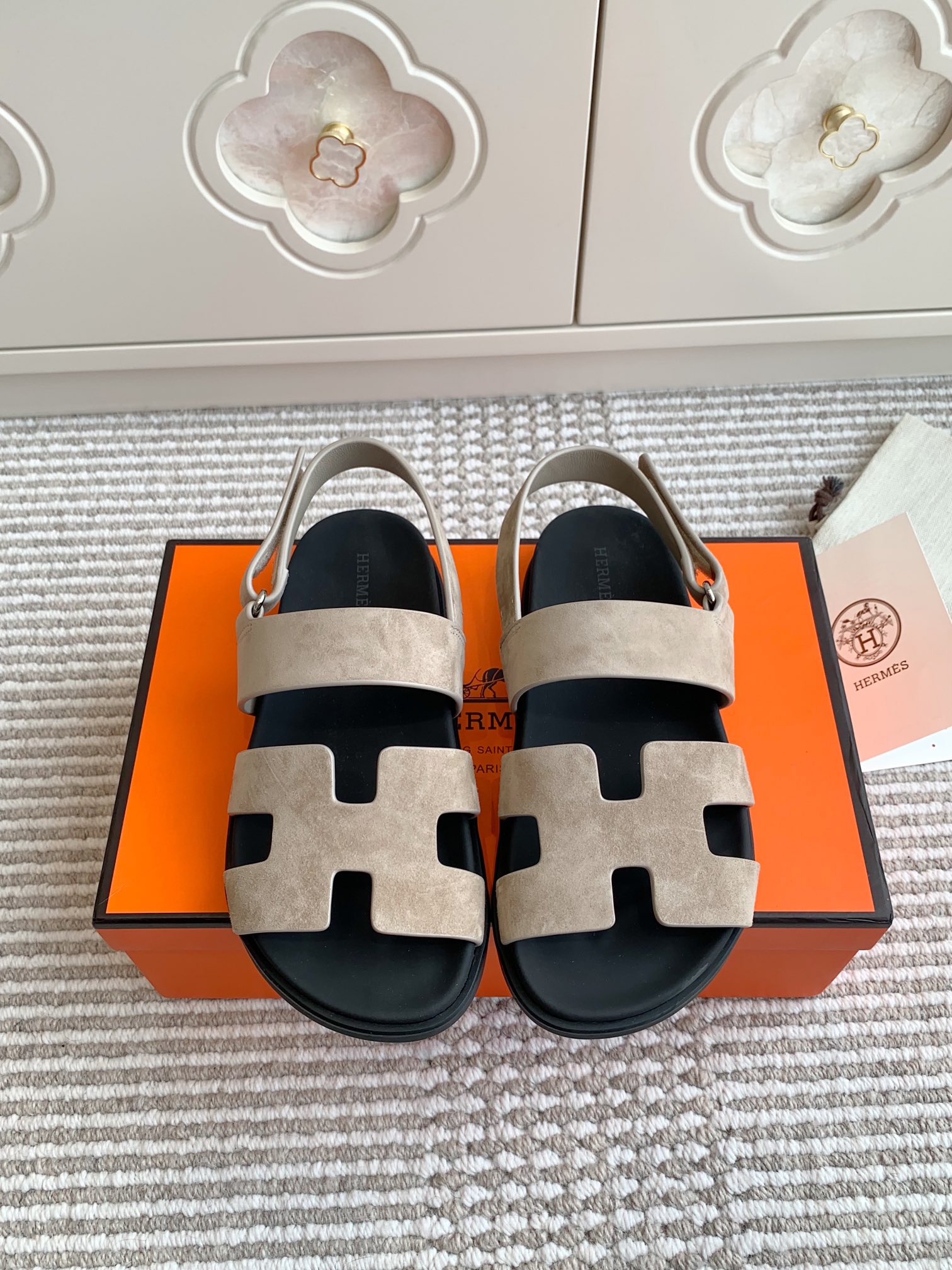 HERMES 00339