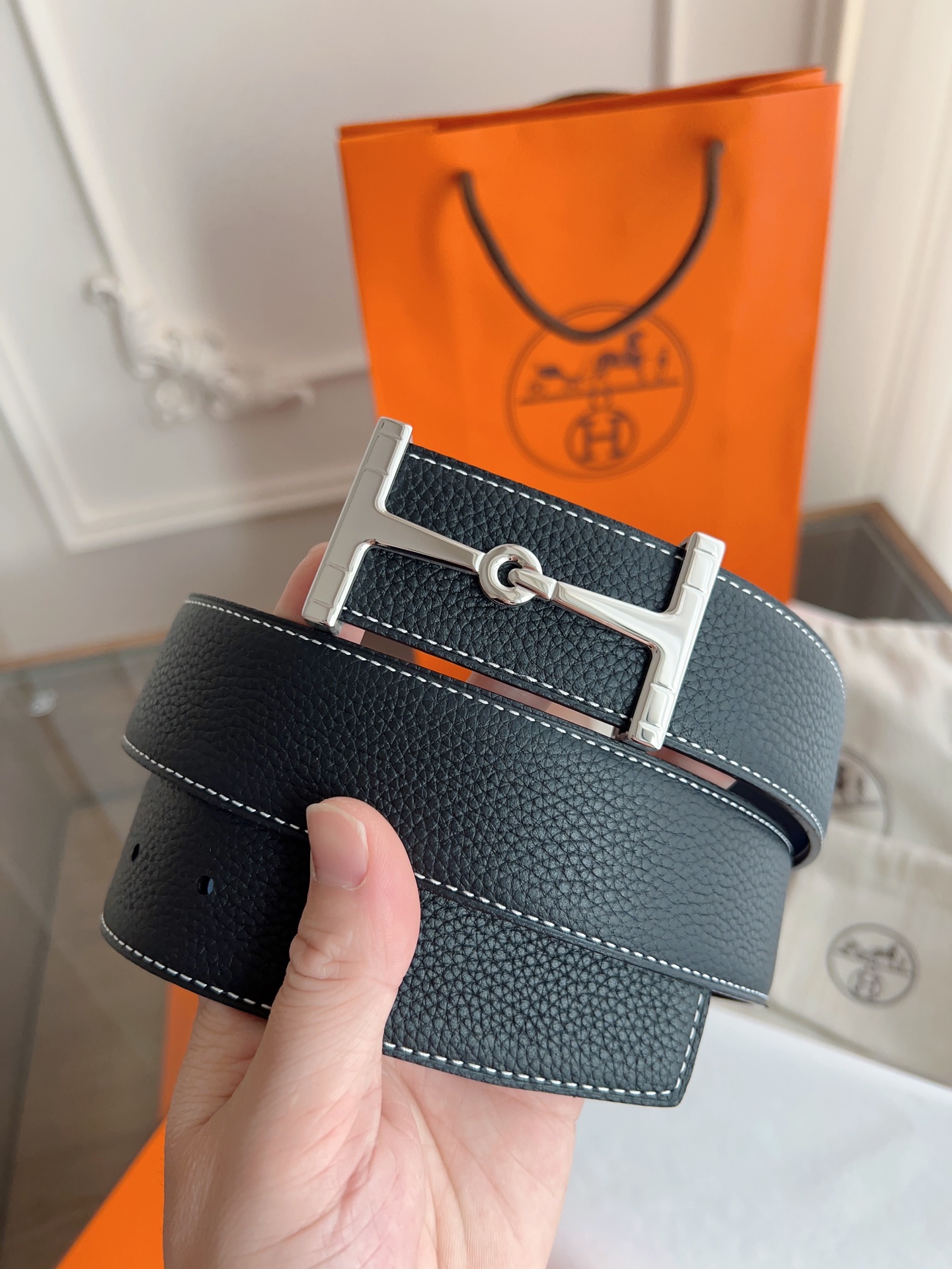 HERMES 00339