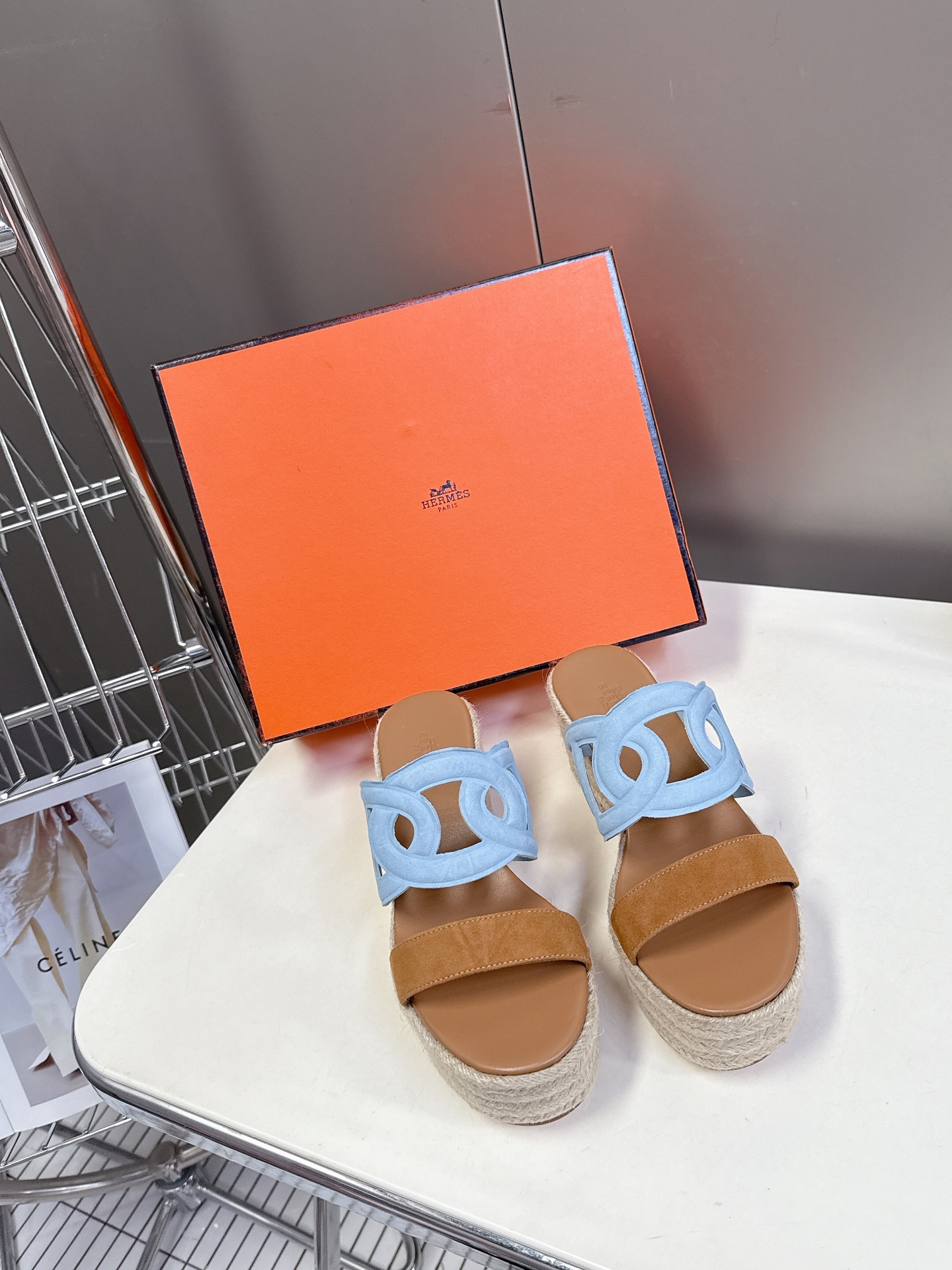 HERMES  00359
