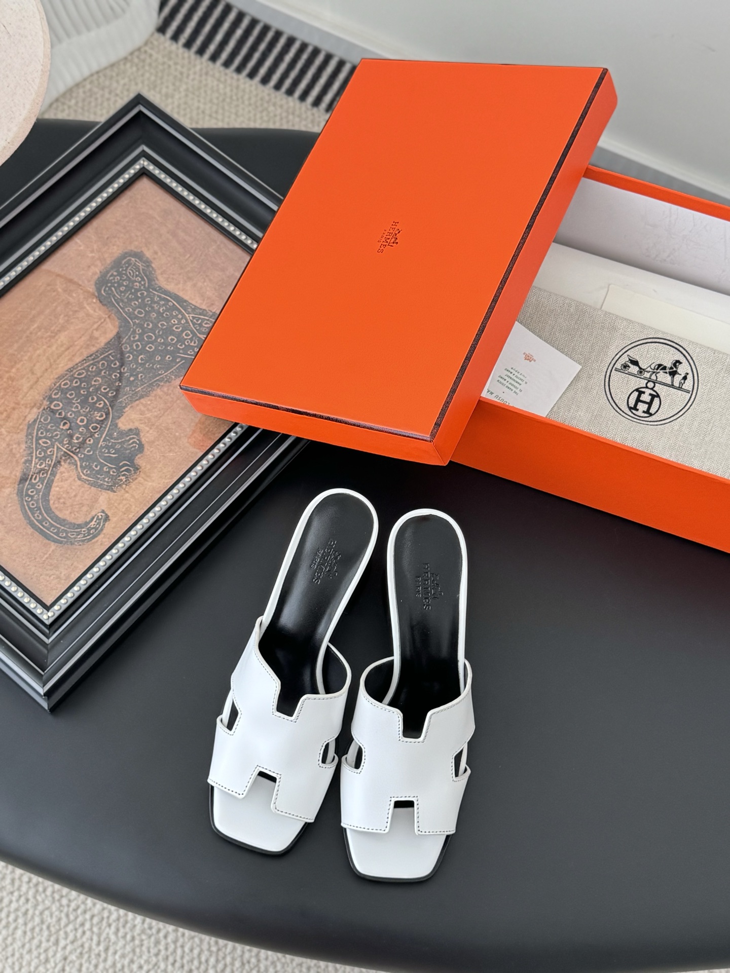 HERMES  00369