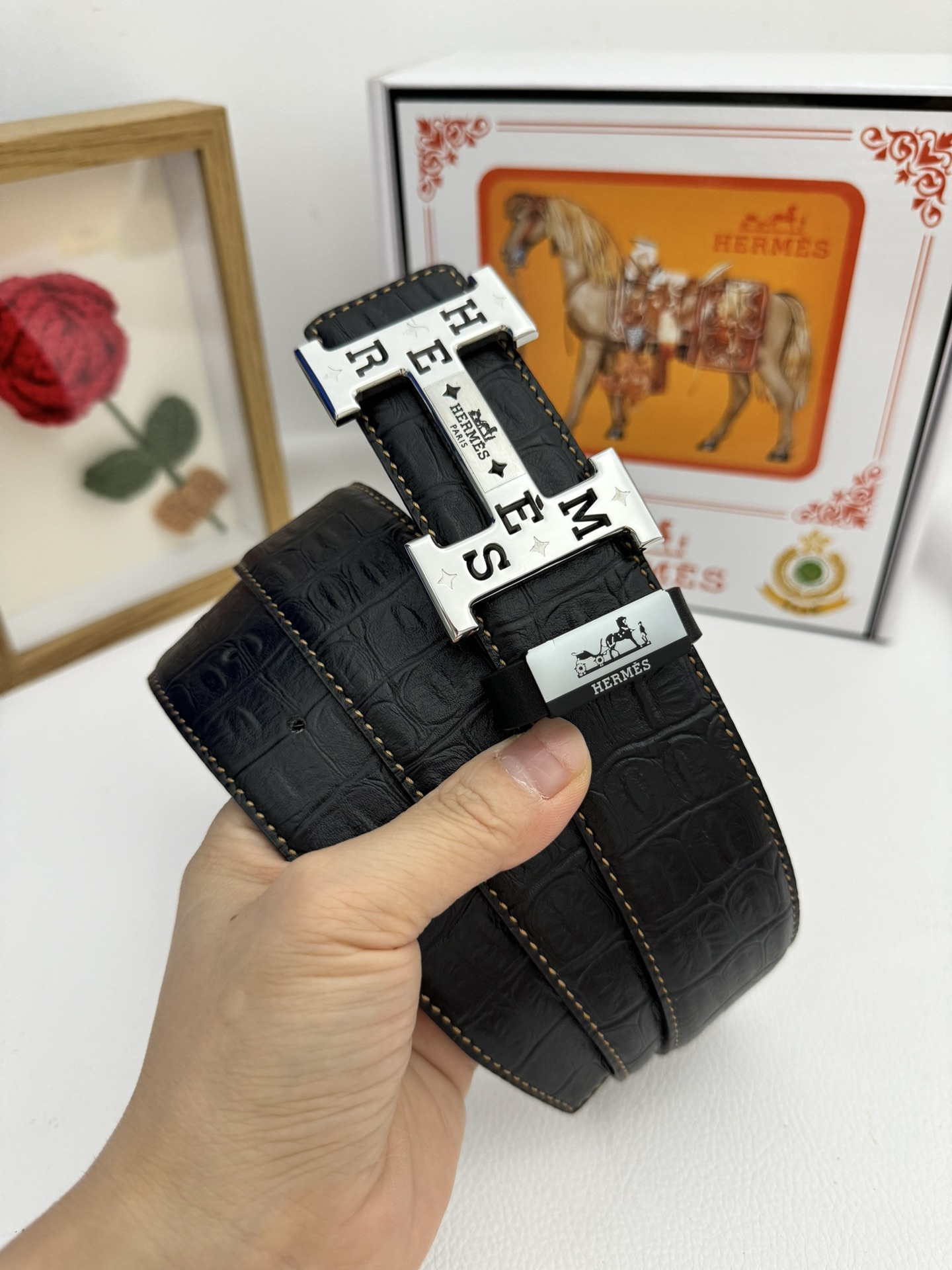 HERMES 00379
