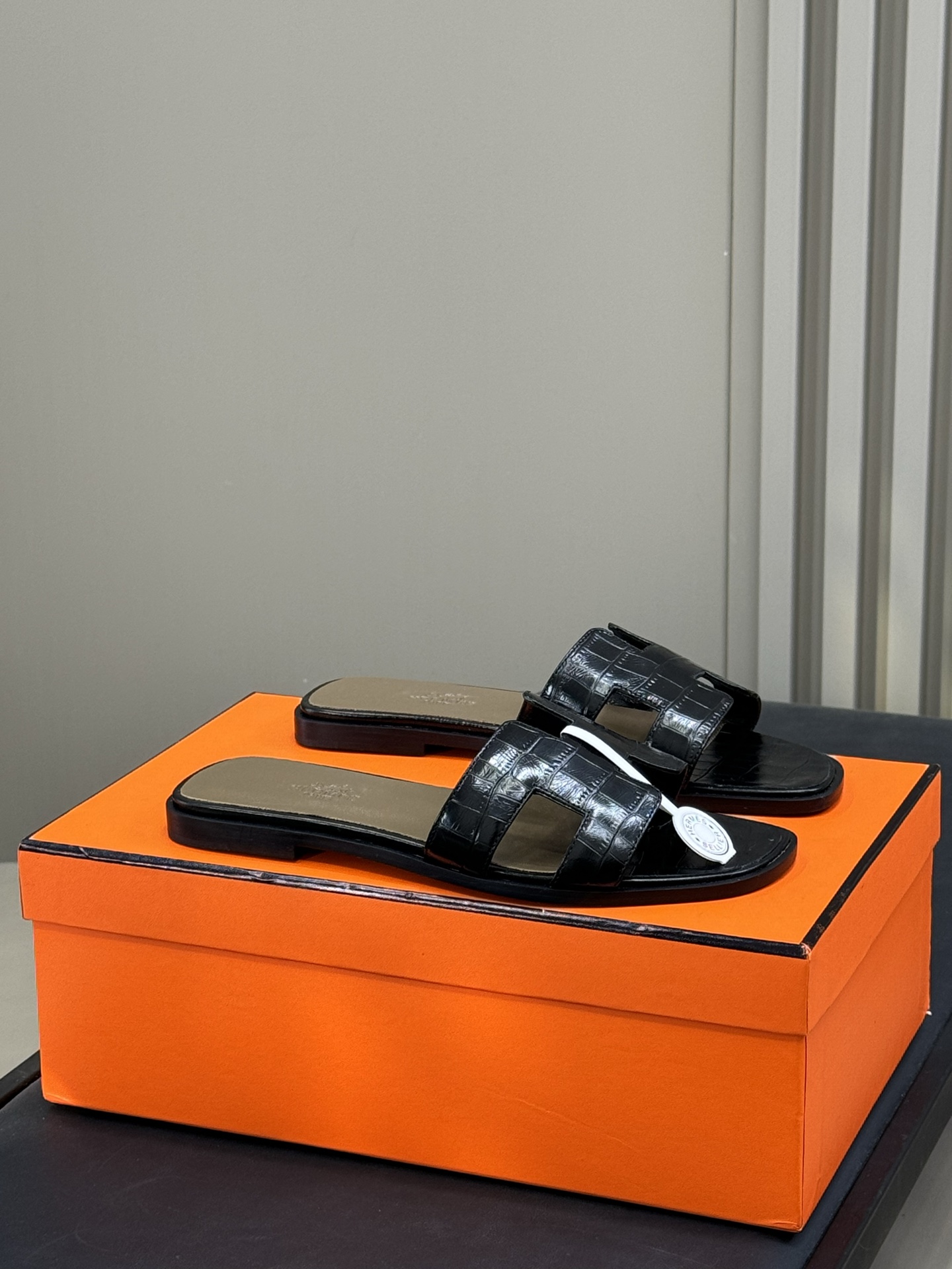 HERMES 00386