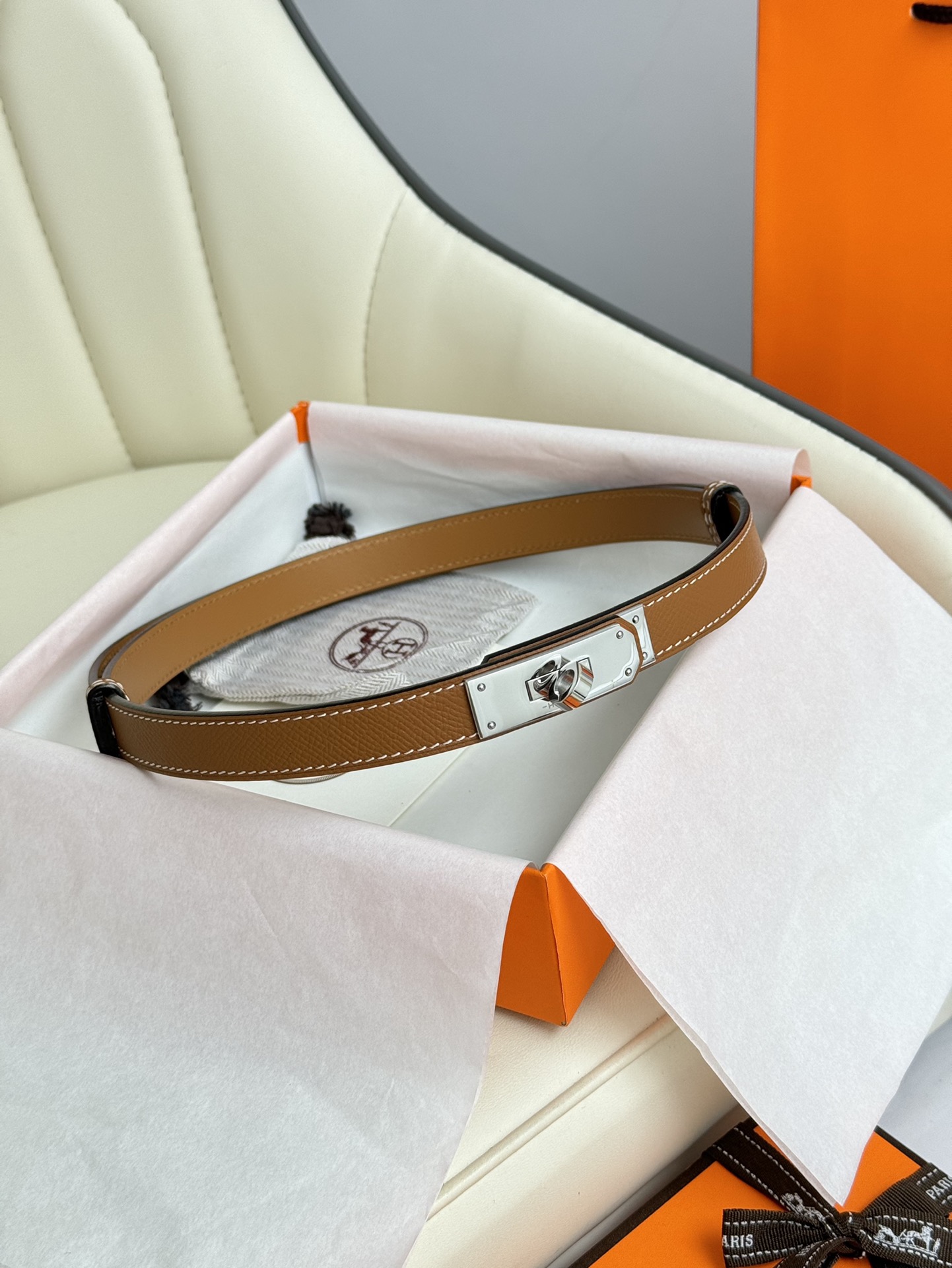 Hermes  00389