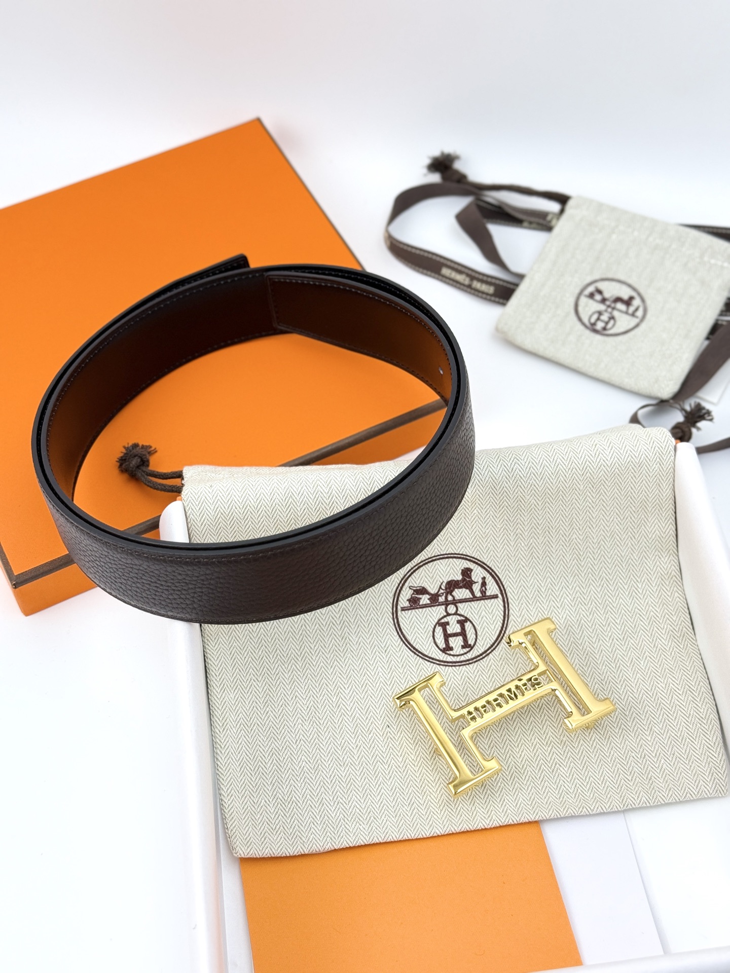 HERMES 00396