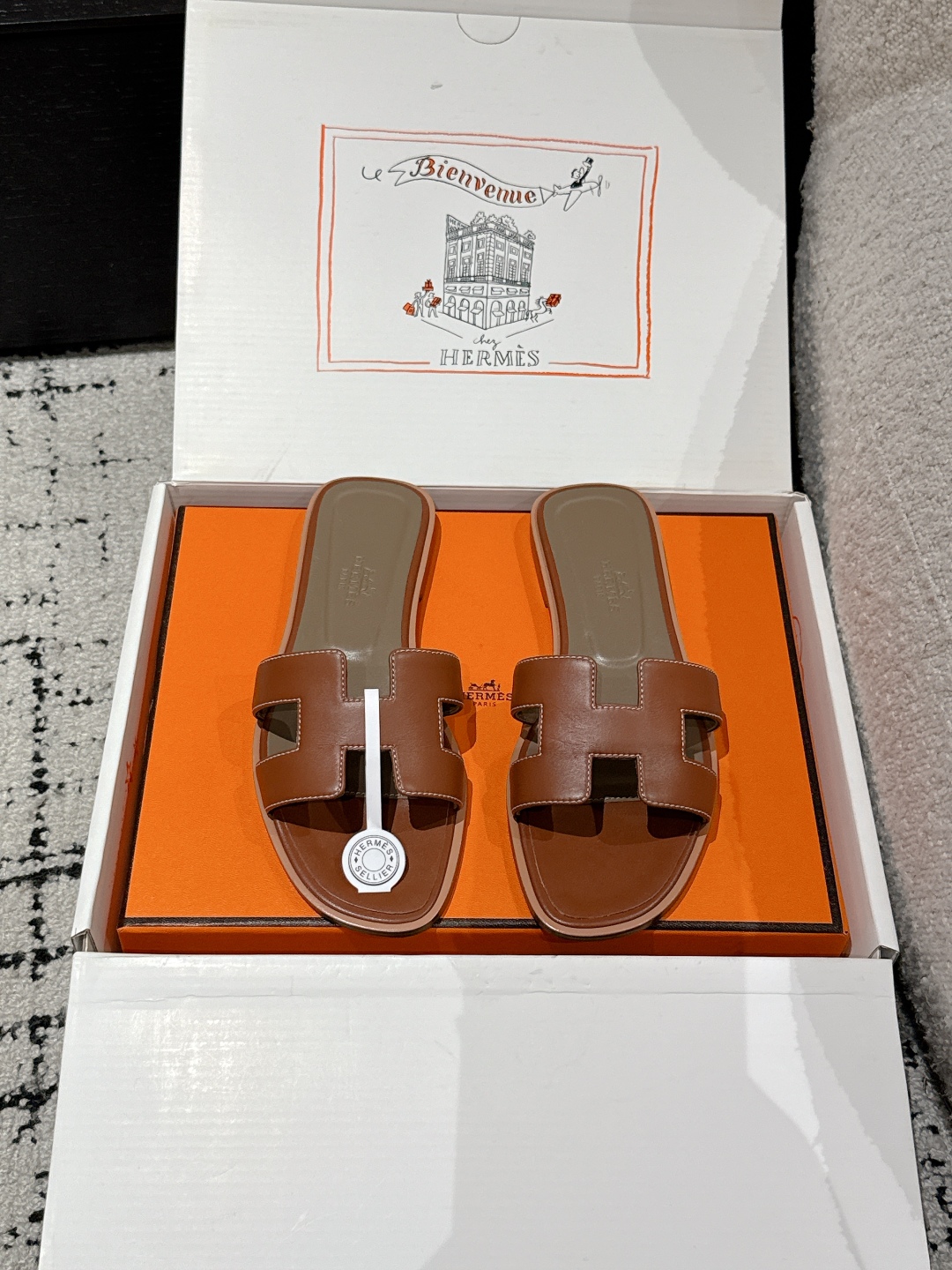 HERMES  00399