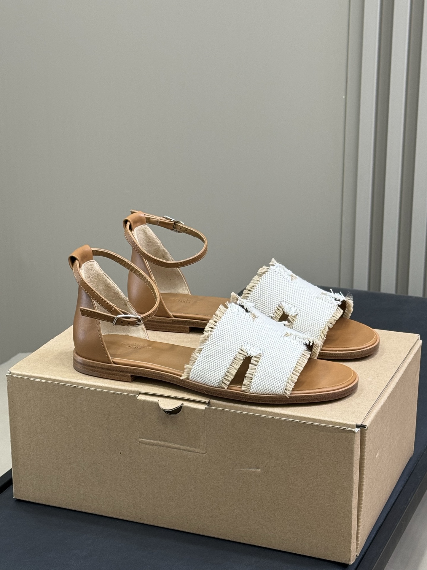 HERMES 00416