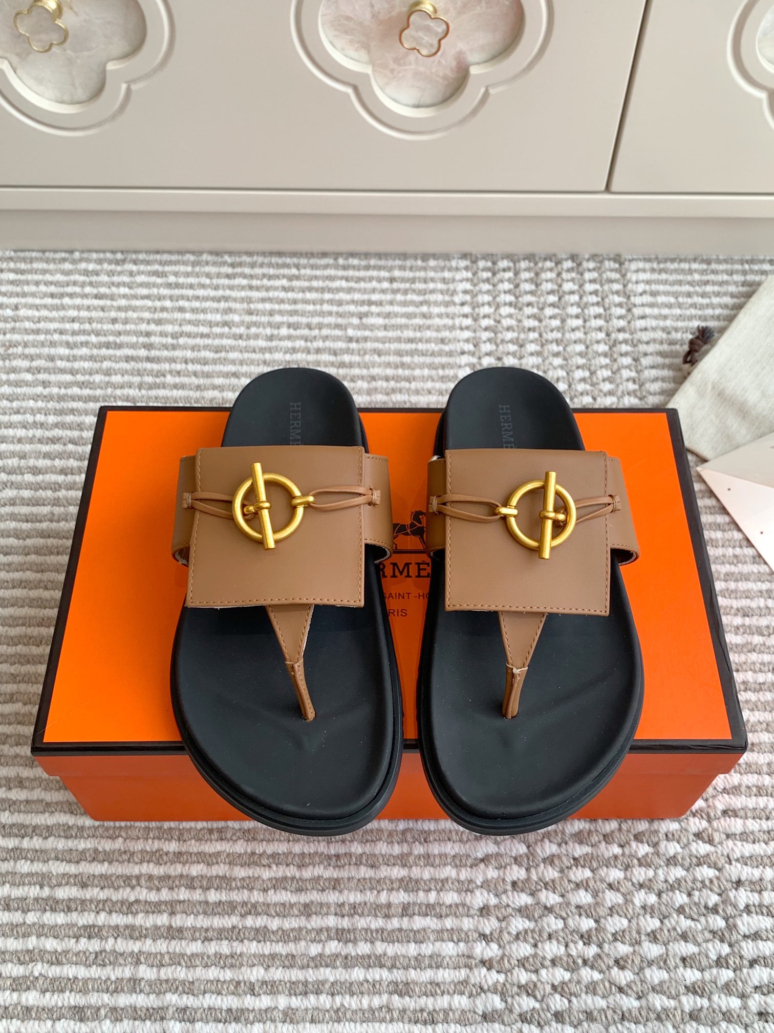 HERMES 00419