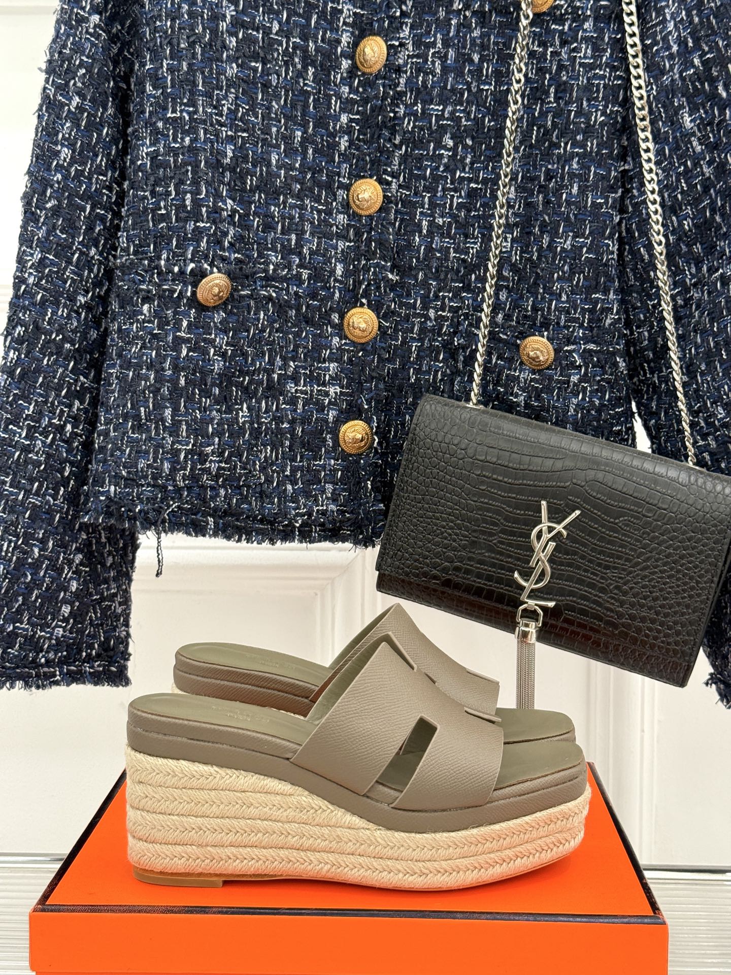 HERMES  00429