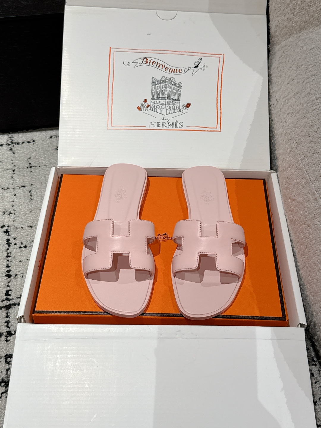 HERMES  00429