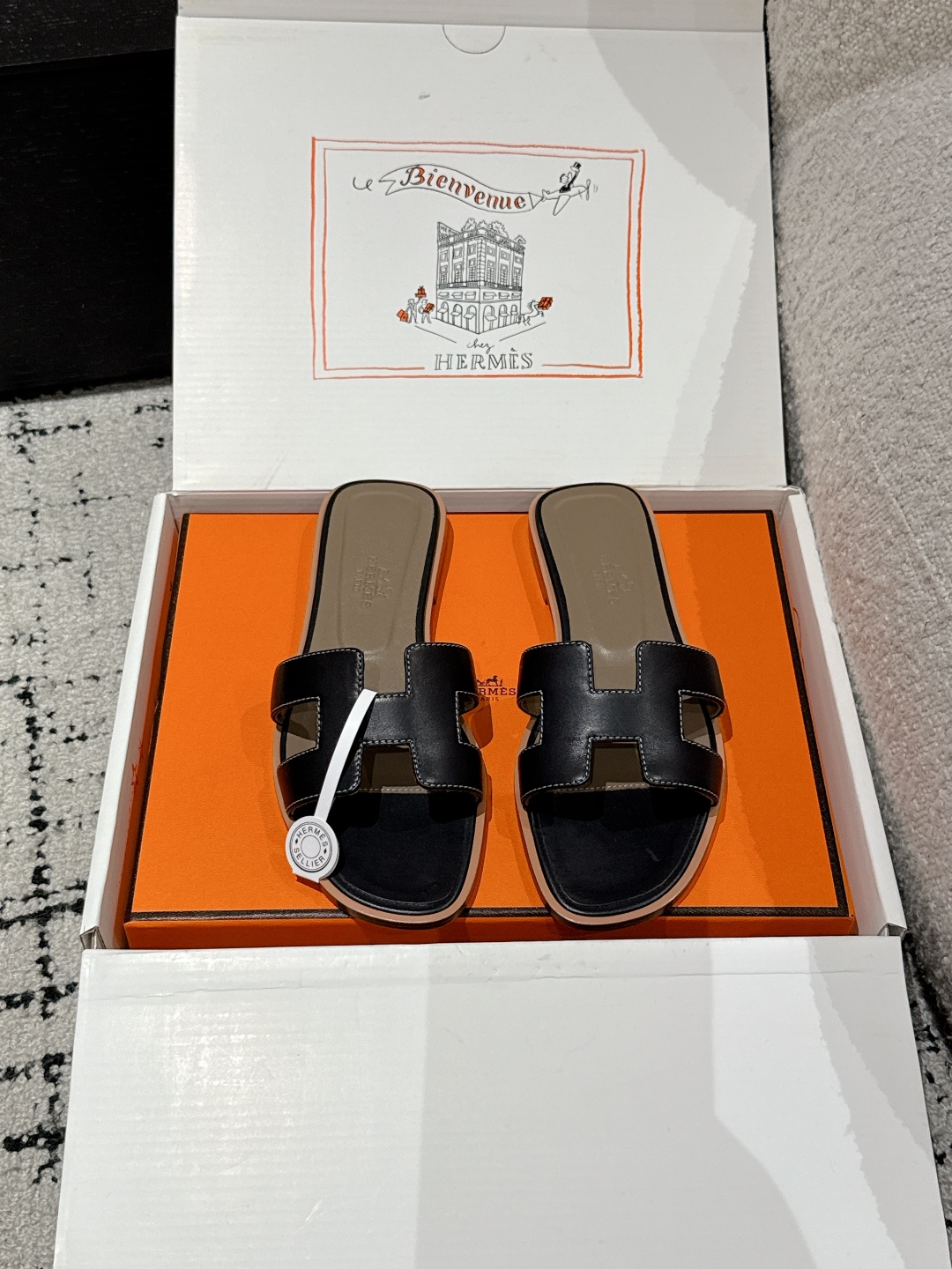 HERMES  00439
