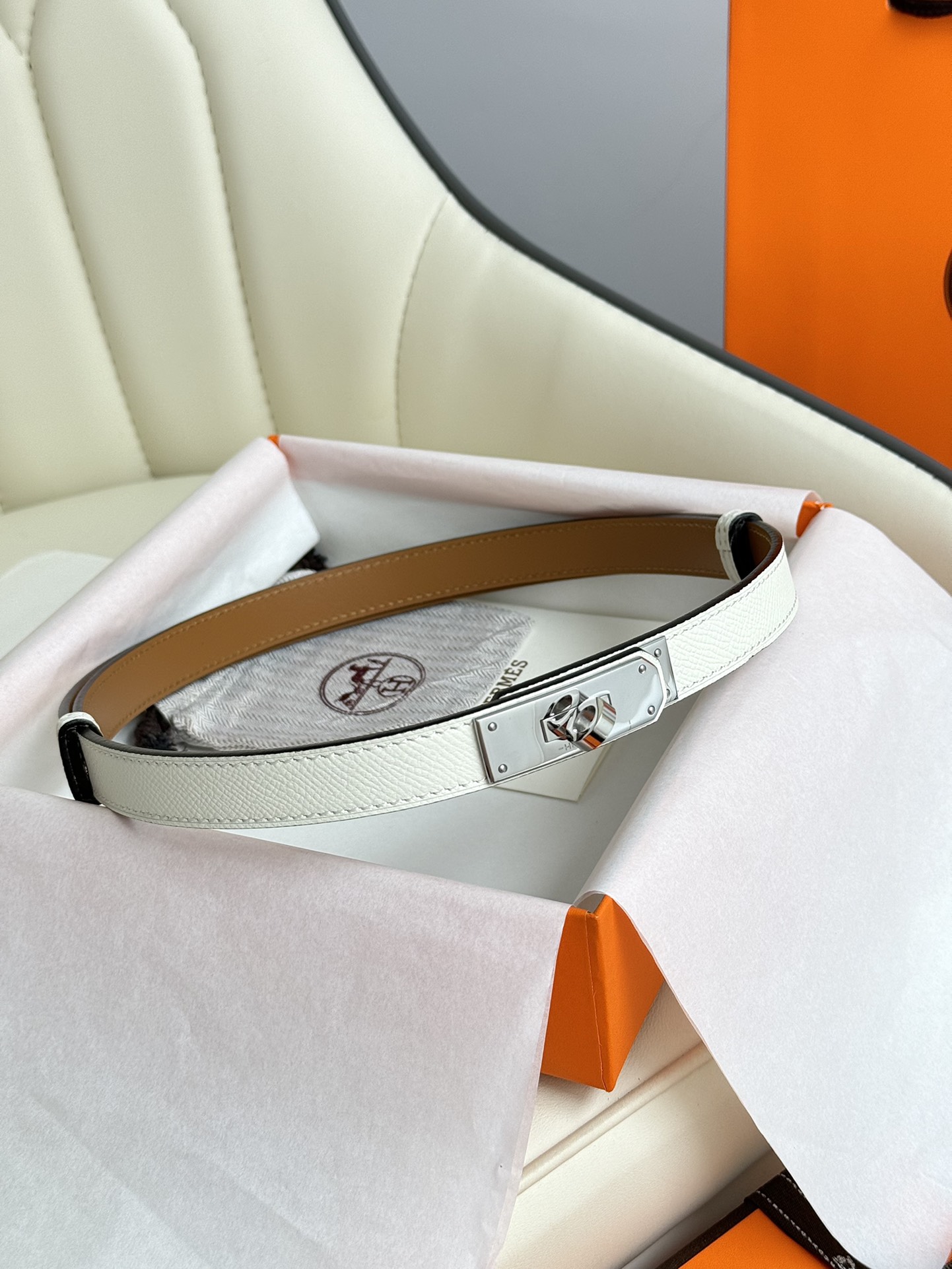 Hermes  00469