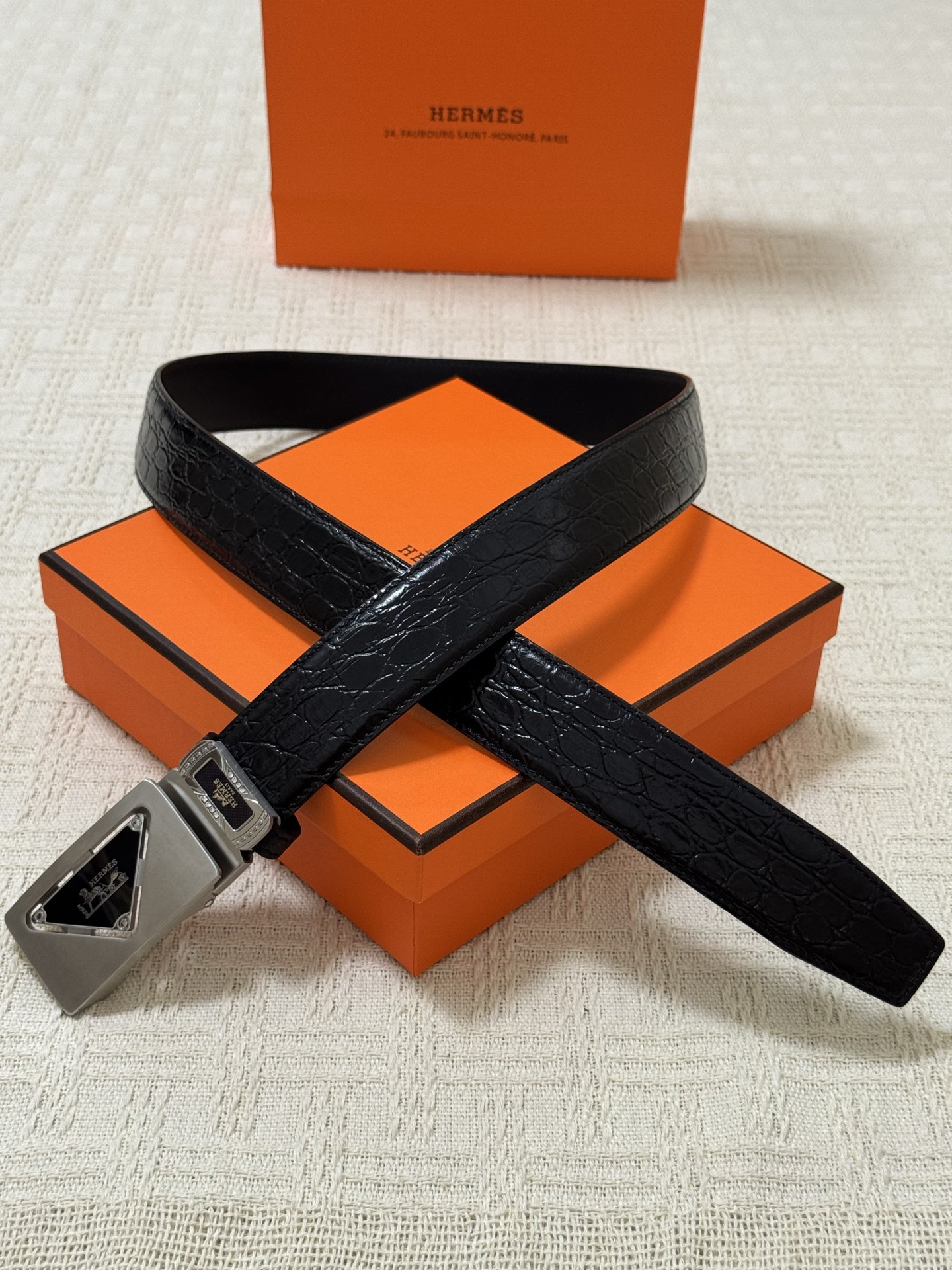 HERMES 00469
