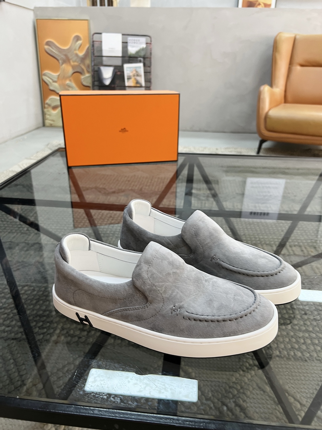 HERMES 00479