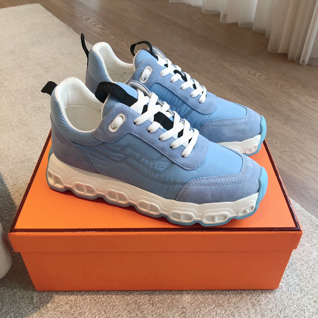 HERMES 00486